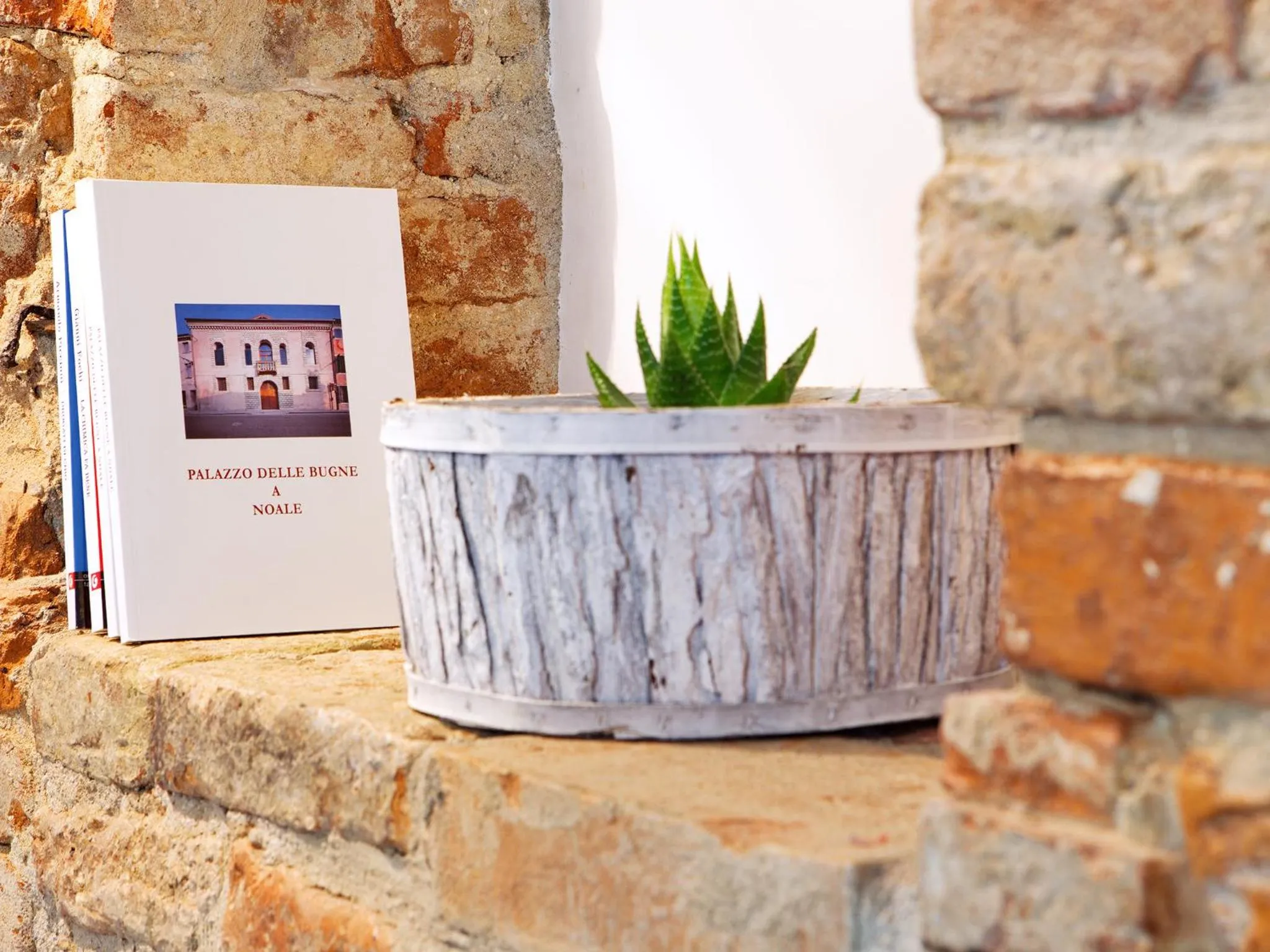 Logo/Certificate/Sign in Residence Le Bugne