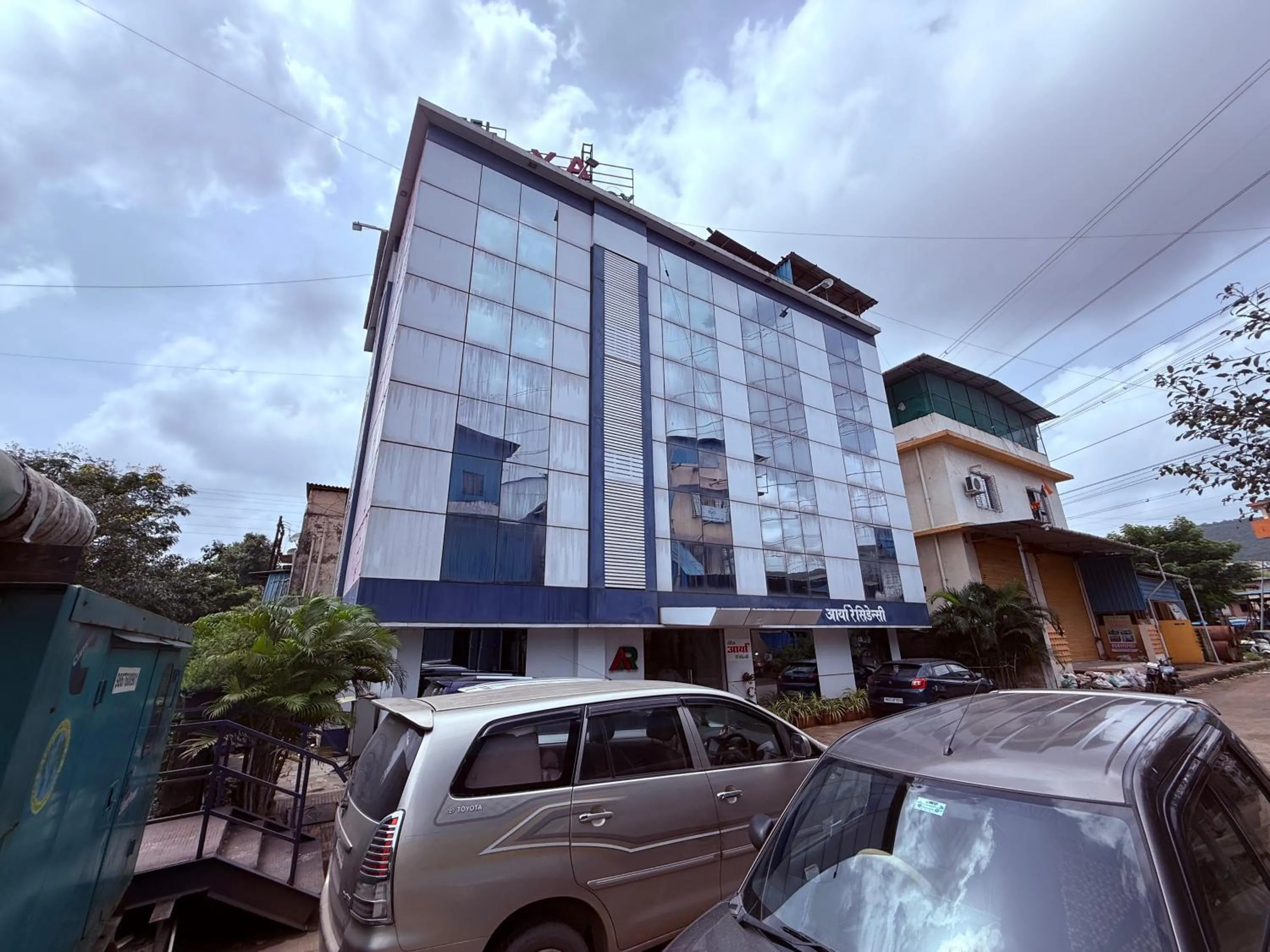 Property building in Hotel Arya Residency Rabale