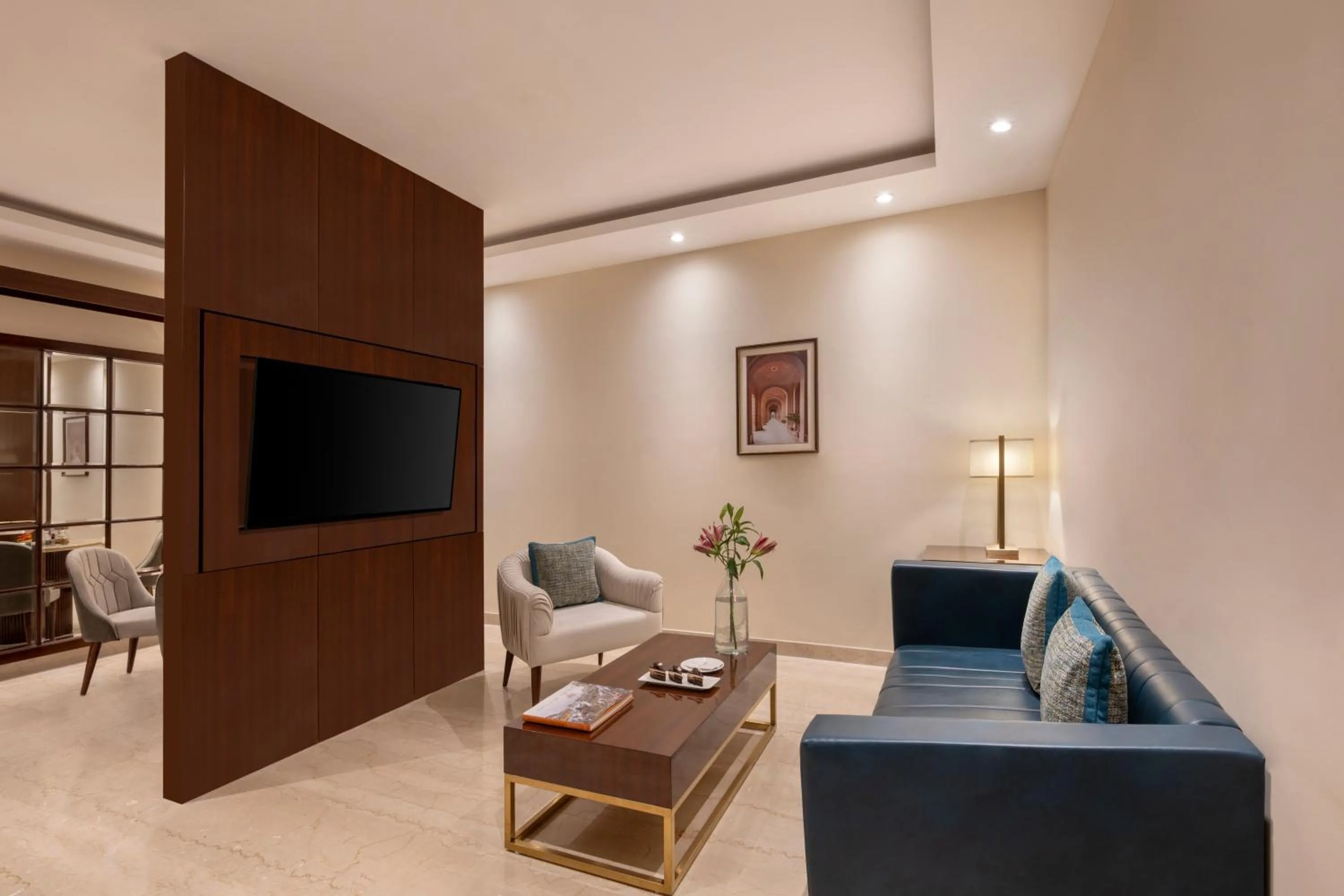 Living room in Welcomhotel By ITC Hotels, Madhuban Dehradun