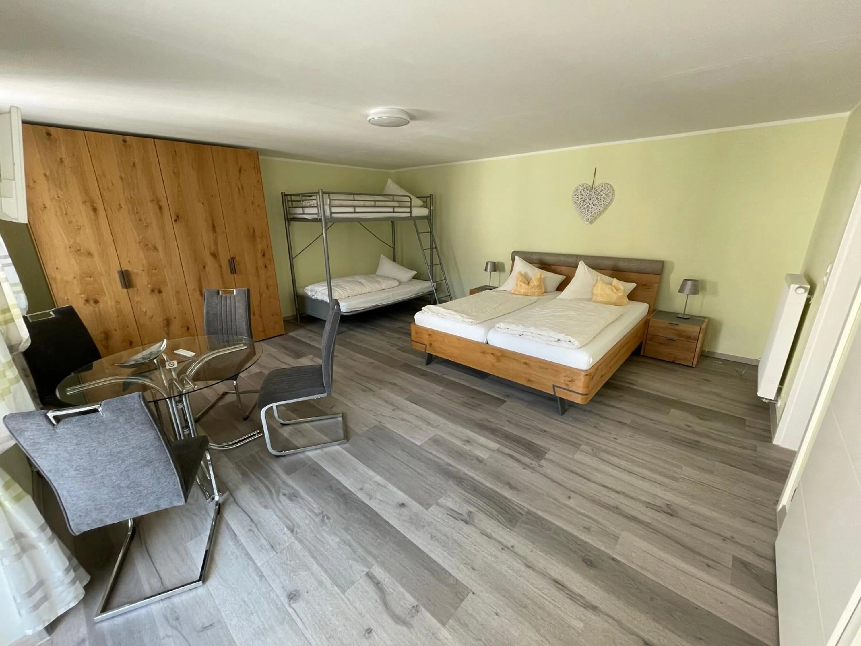 Bed in Gasthaus Felsenwastl