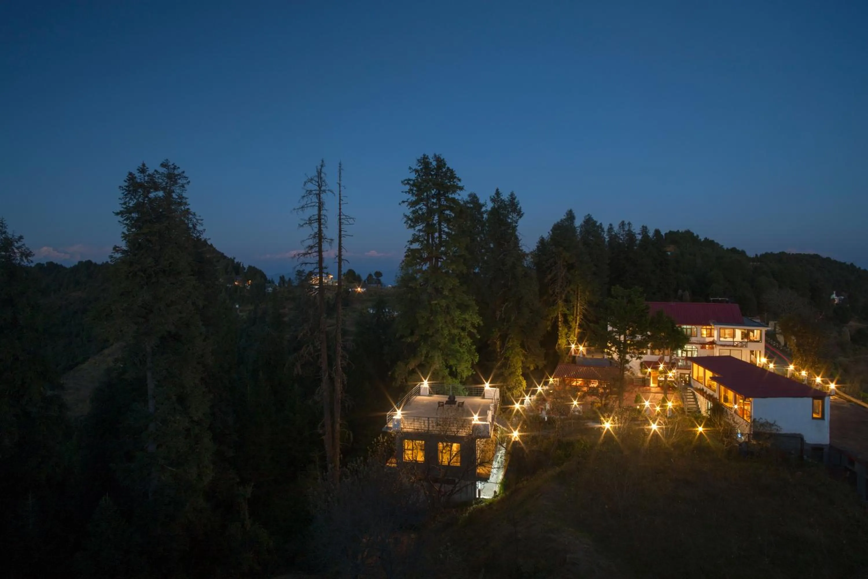 Bird's eye view in The Hermitage Kanatal