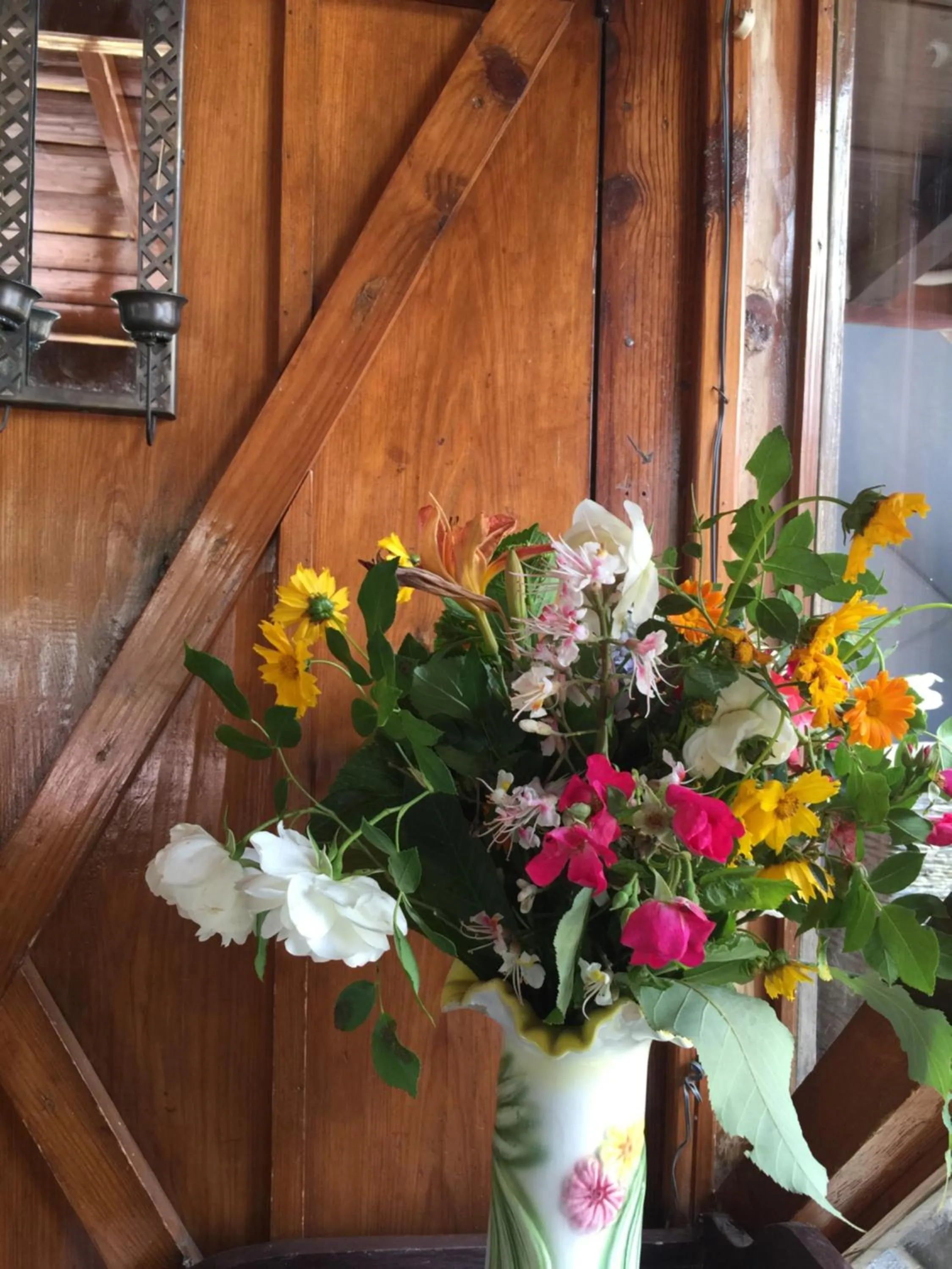 Decorative detail in The Hermitage Kanatal