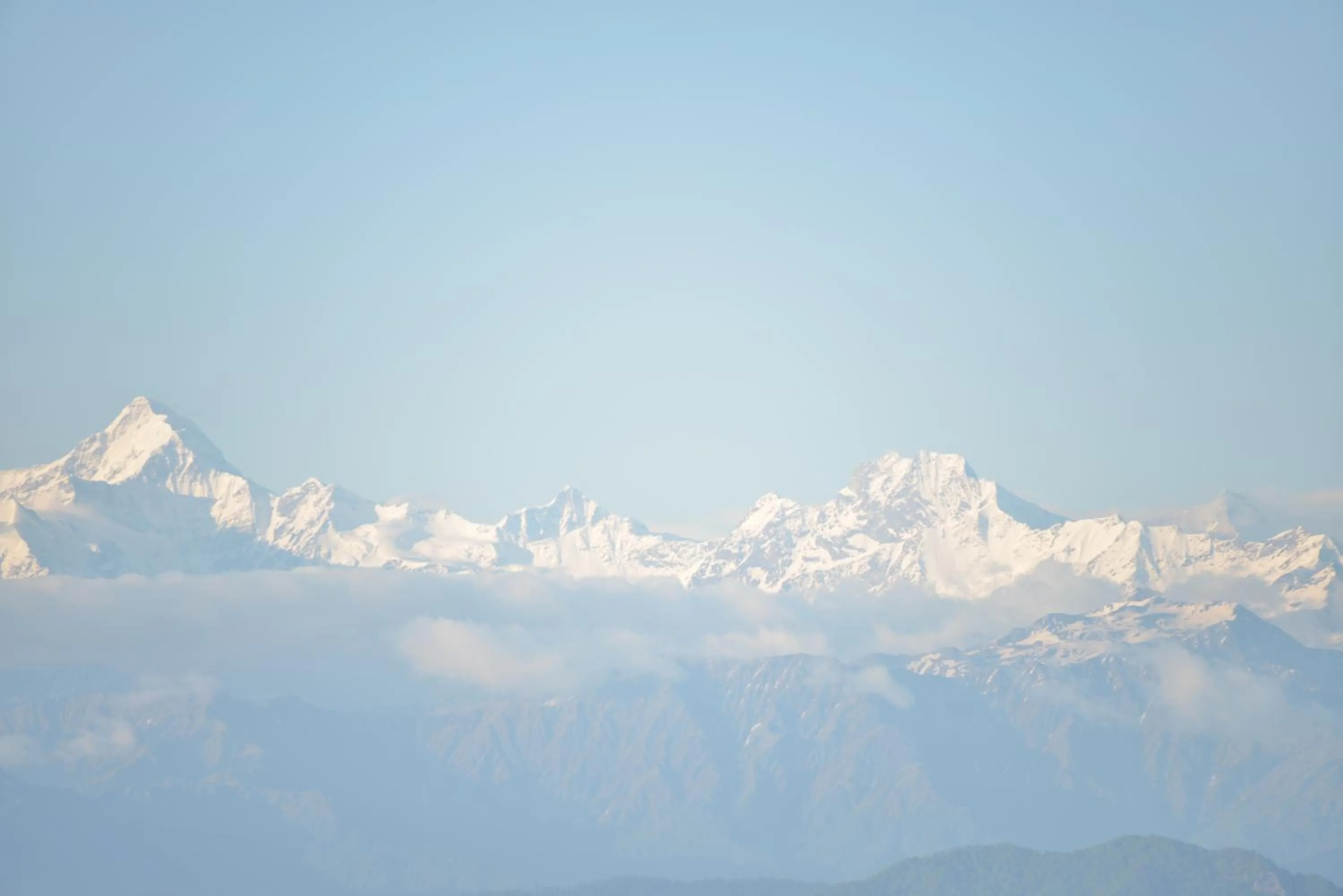 Mountain view in The Hermitage Kanatal