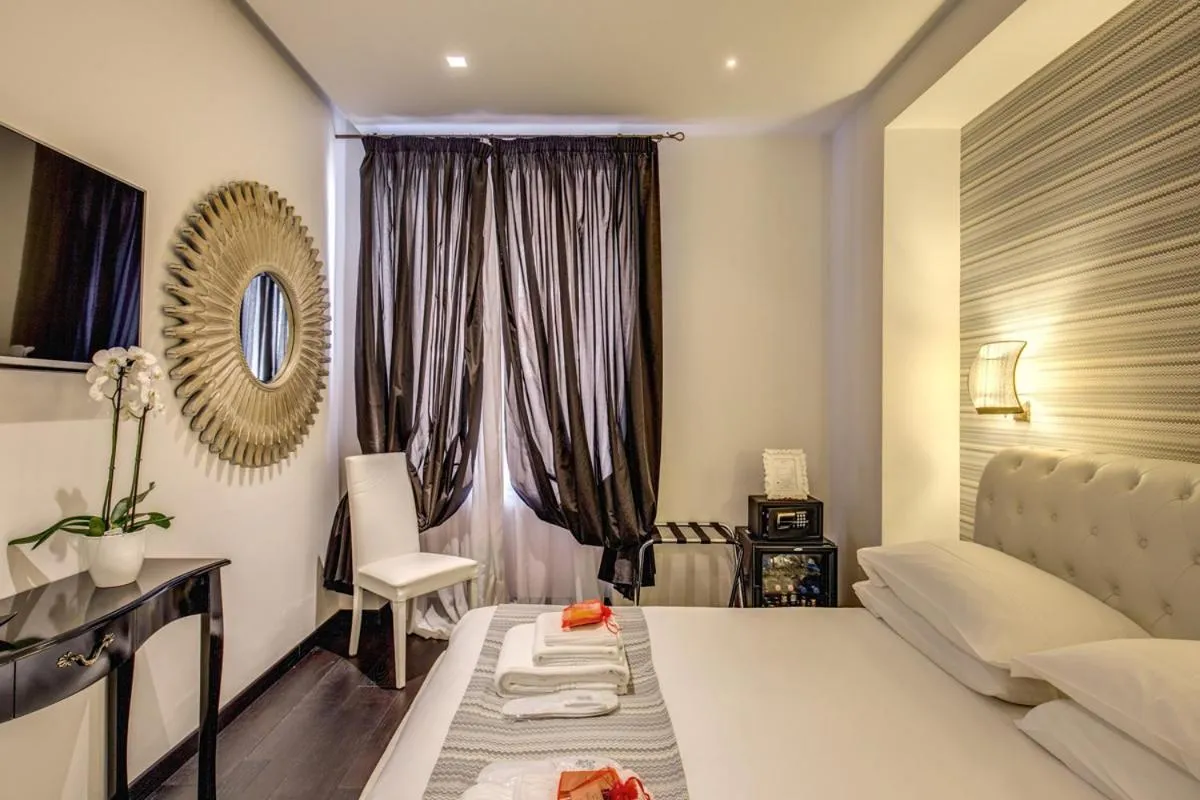 Bedroom, Bed in Navona Living Rome