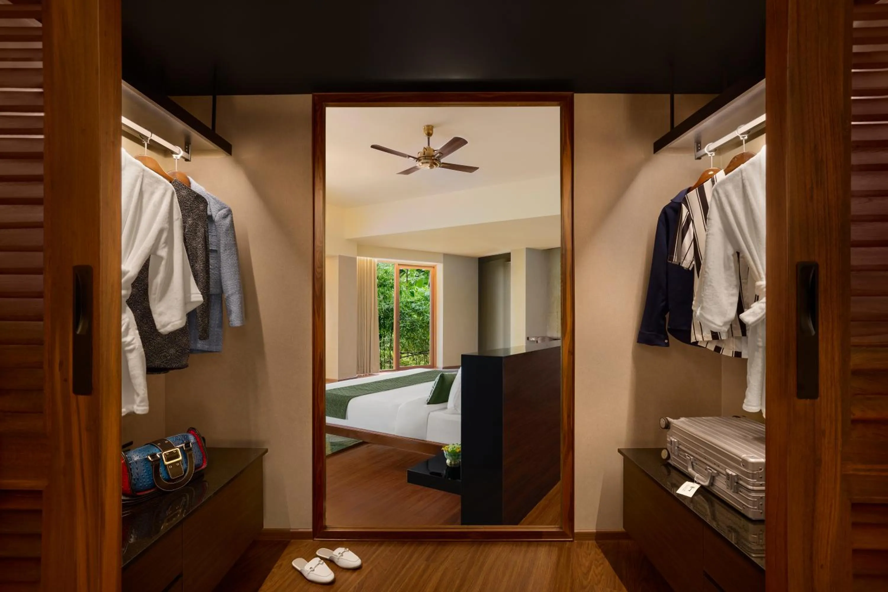 wardrobe in Resort Amanzi