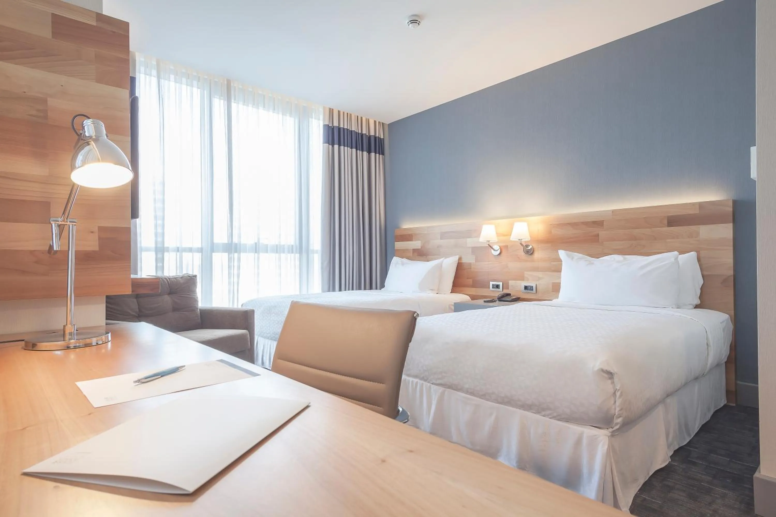 Bed in Four Points by Sheraton Istanbul Batisehir