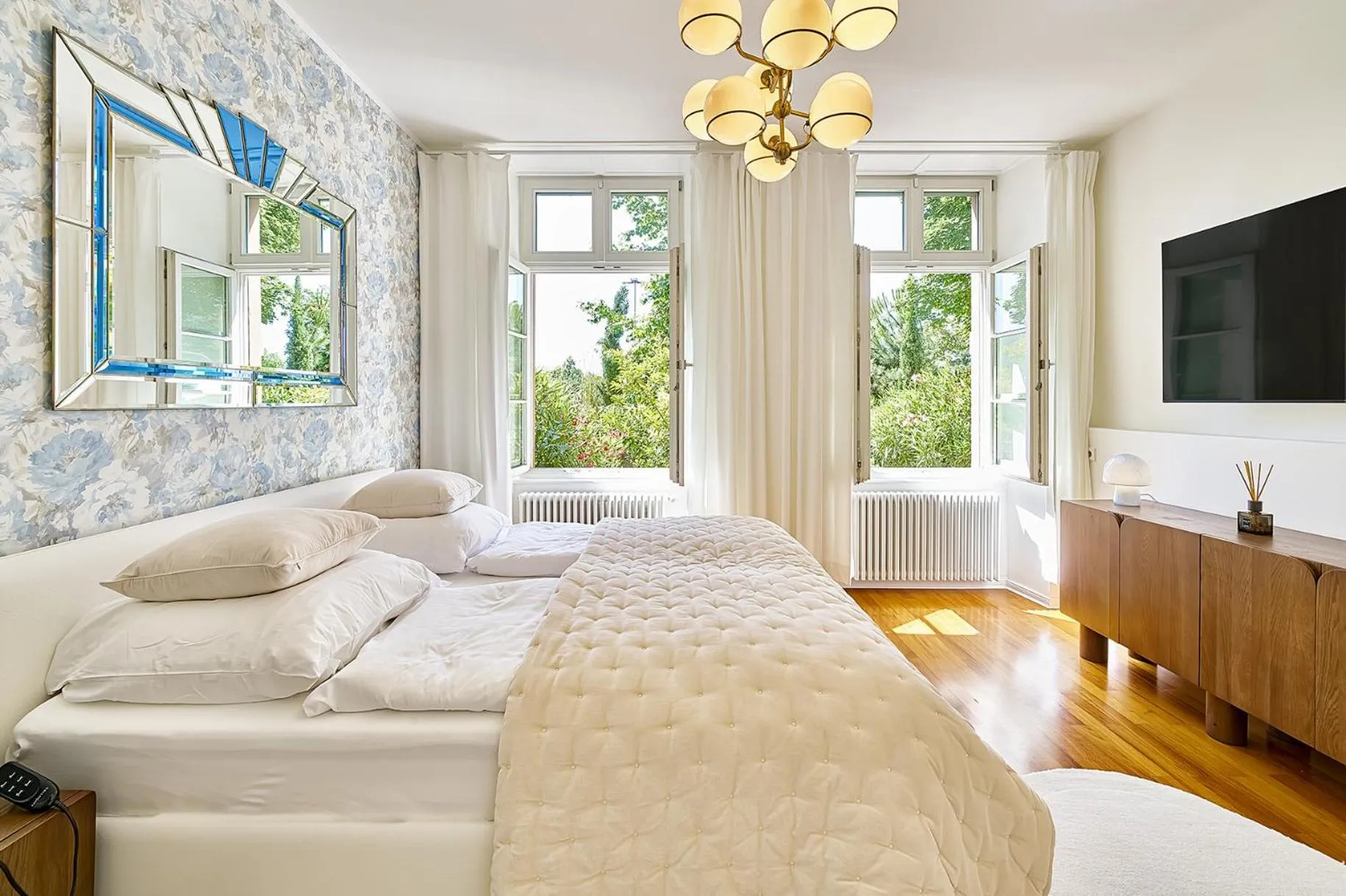 Bedroom, Bed in Boutique Suites and Residences Heidelberg- Alte Zigarrenmanufaktur