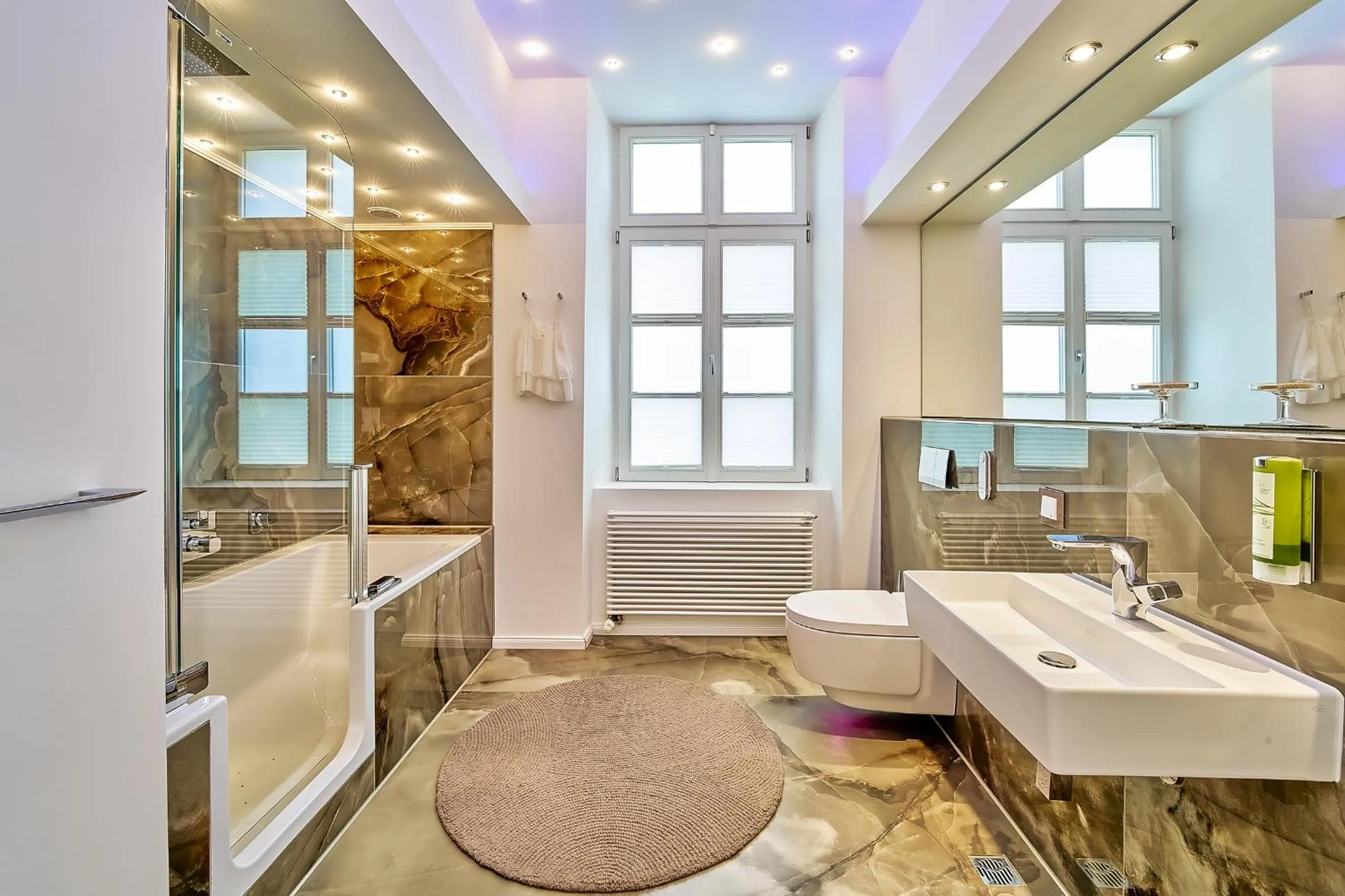 Bathroom in Boutique Suites and Residences Heidelberg- Alte Zigarrenmanufaktur