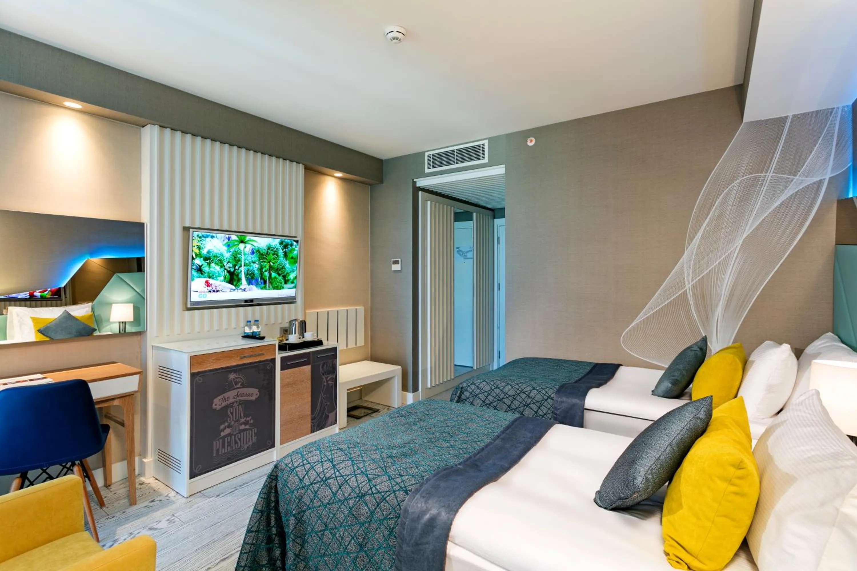 Bathroom, Bed in Wind of Lara Hotel & SPA - All Inclusive