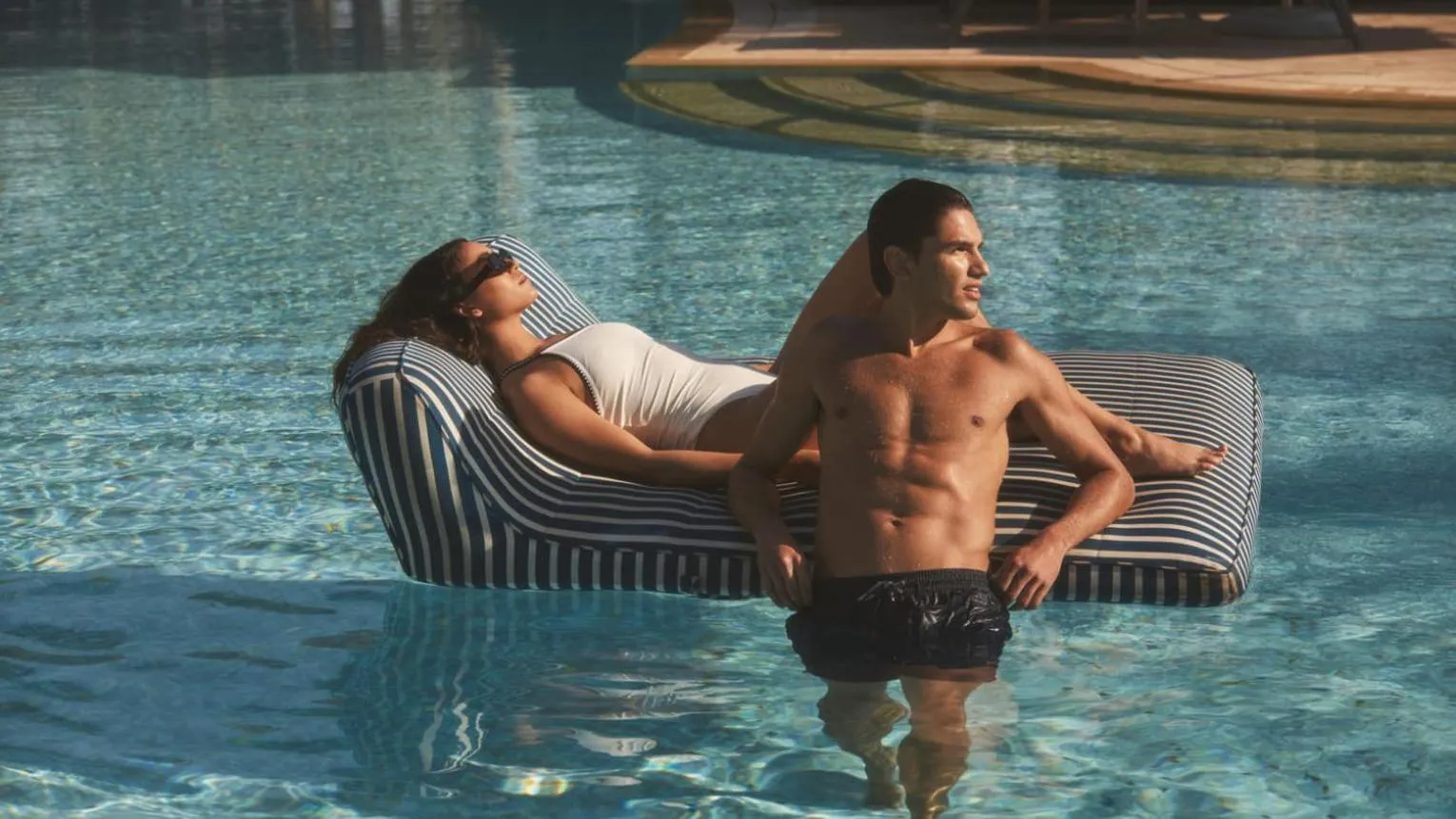 Swimming pool in Four Seasons Hotel & Residences Cartagena