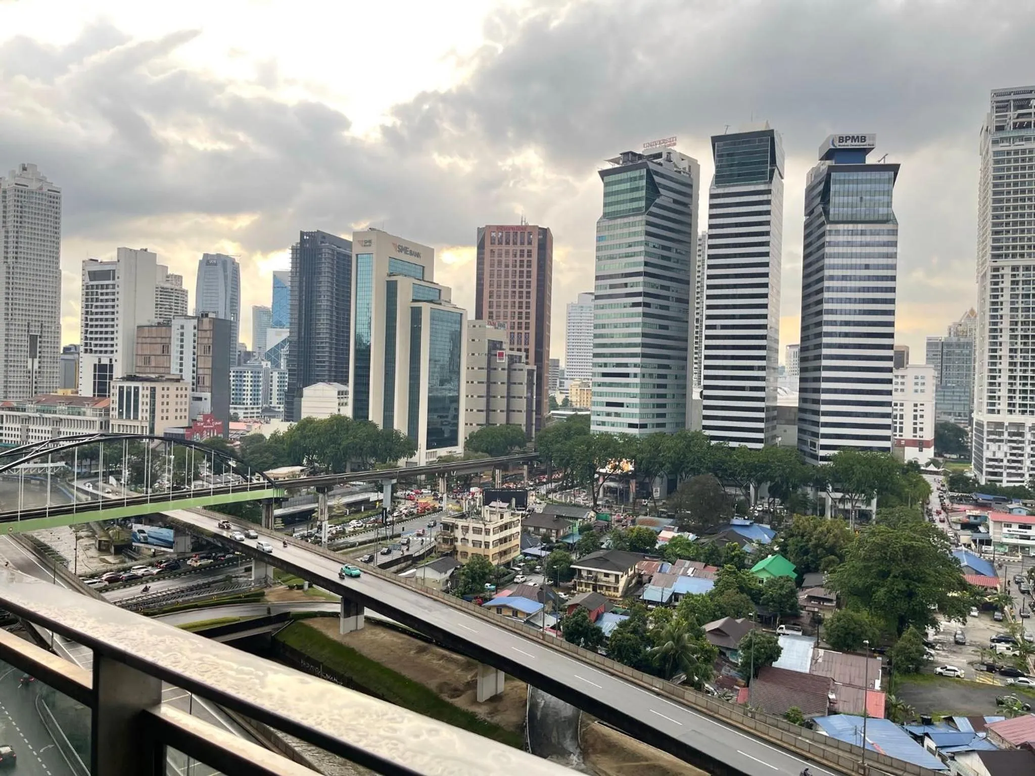 Mercu Summer Suites Bernice KLCC