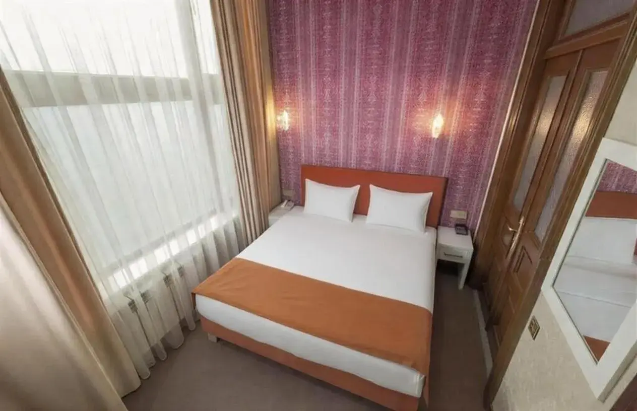 Economy Double Room in Nizami Boutique Hotel Economy Double Room in Nizami Boutique Hotel