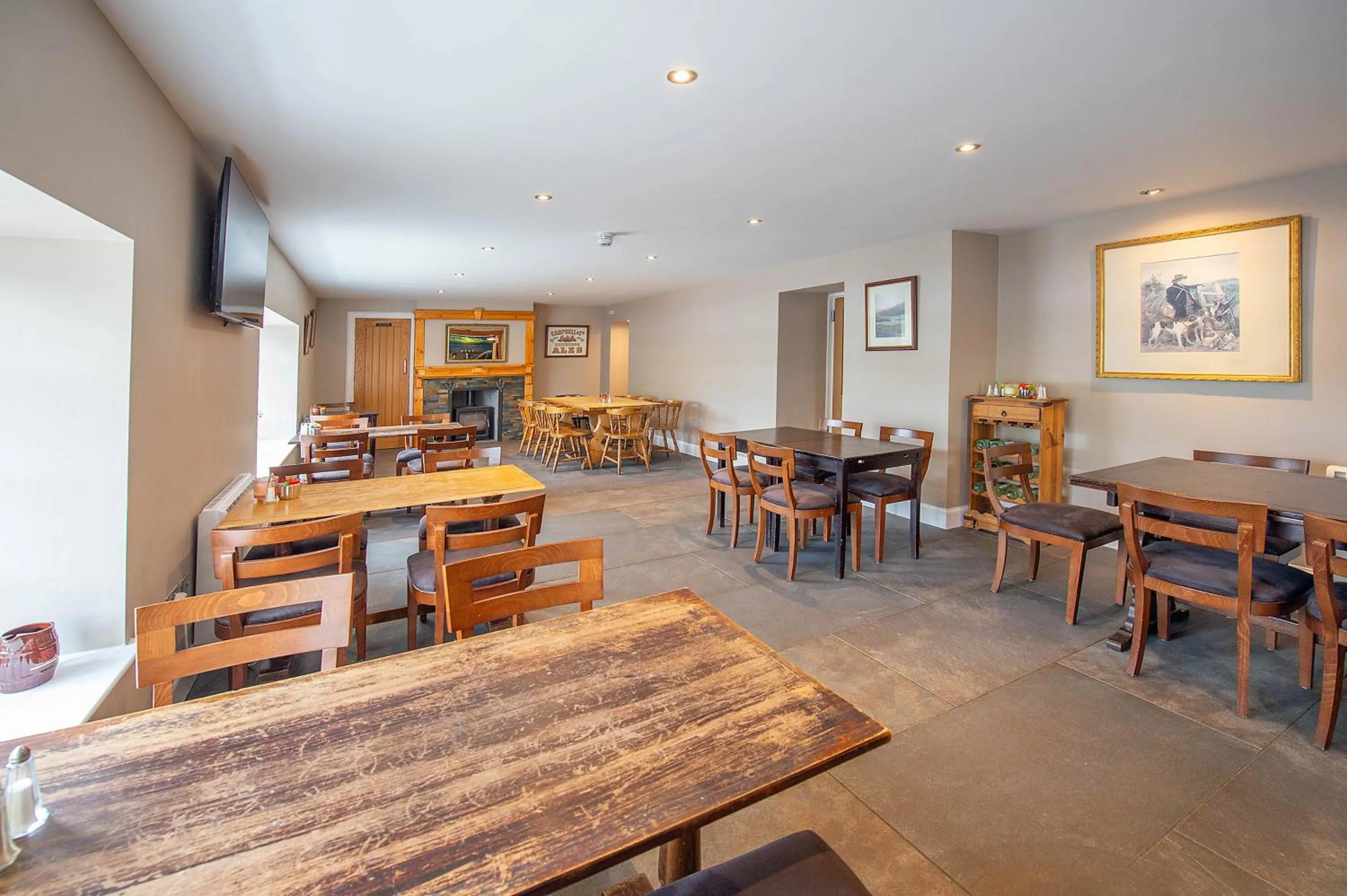 The Clachan Hotel, Lochearnhead