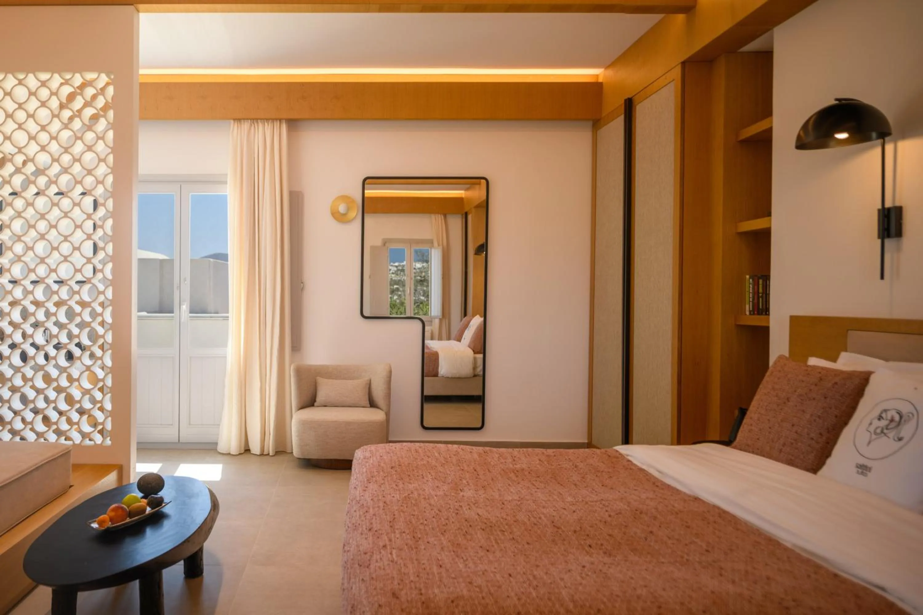 Bed in Safrani Suites