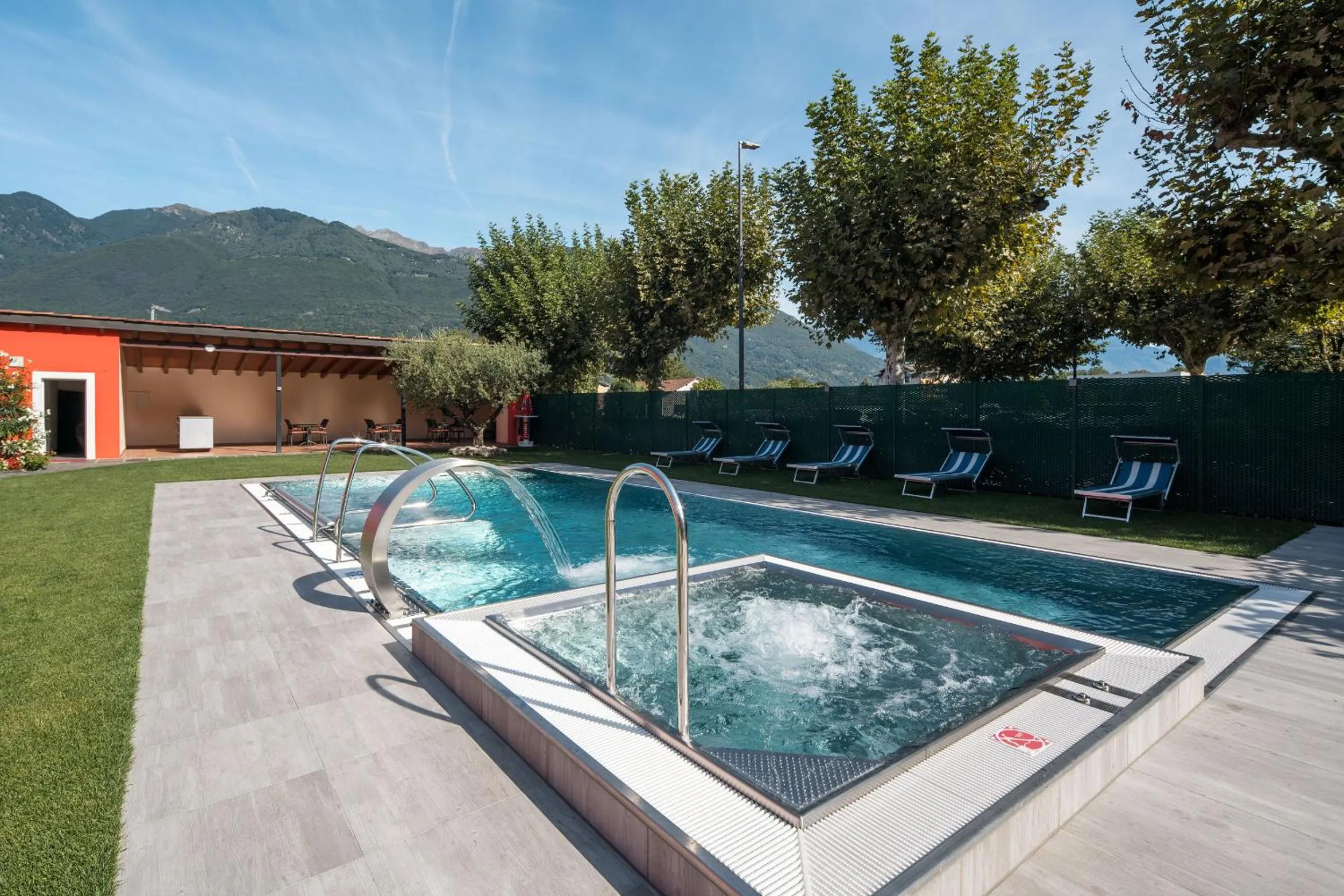 Table tennis in Hotel La Perla
