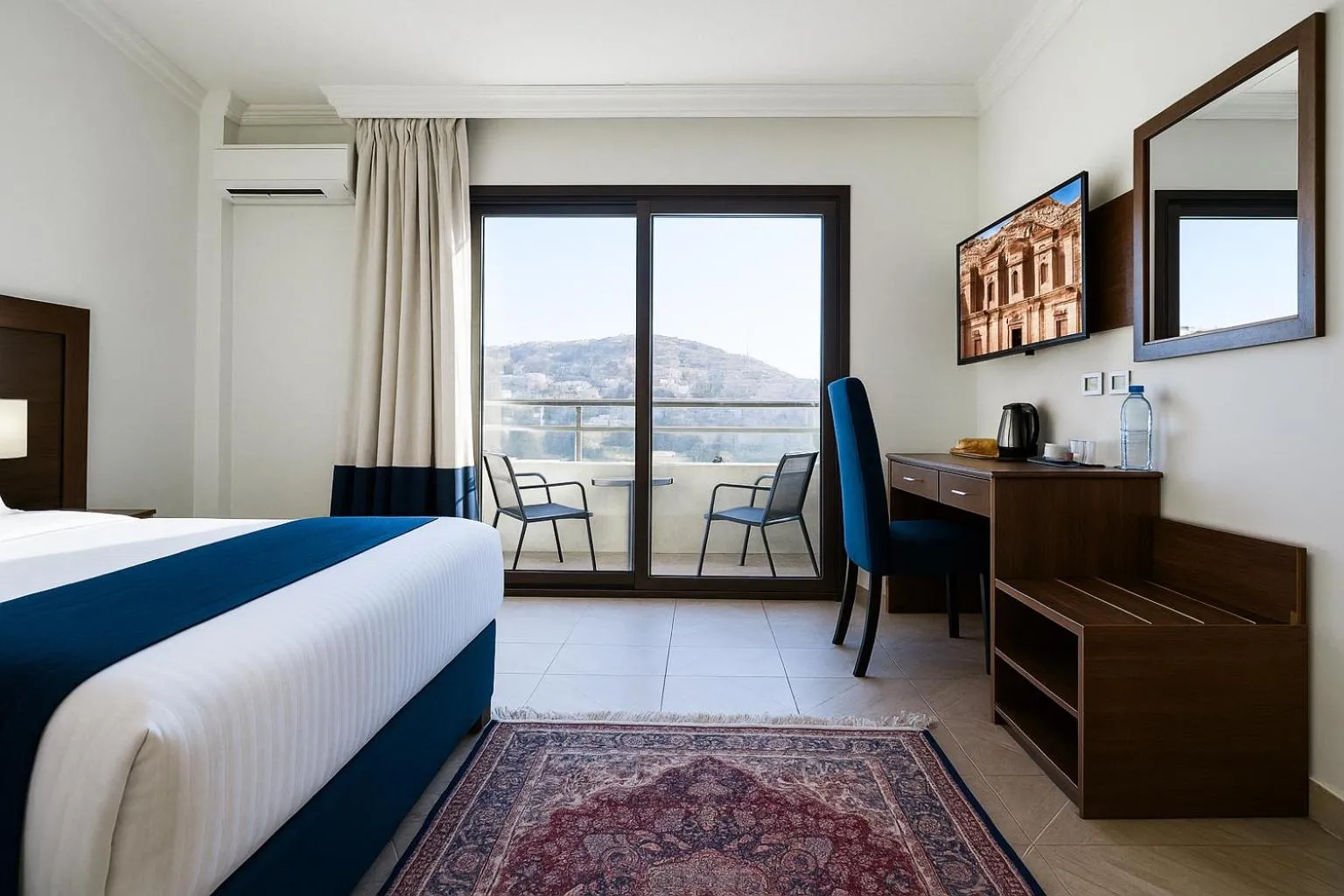 Bed in Corner View Hotel