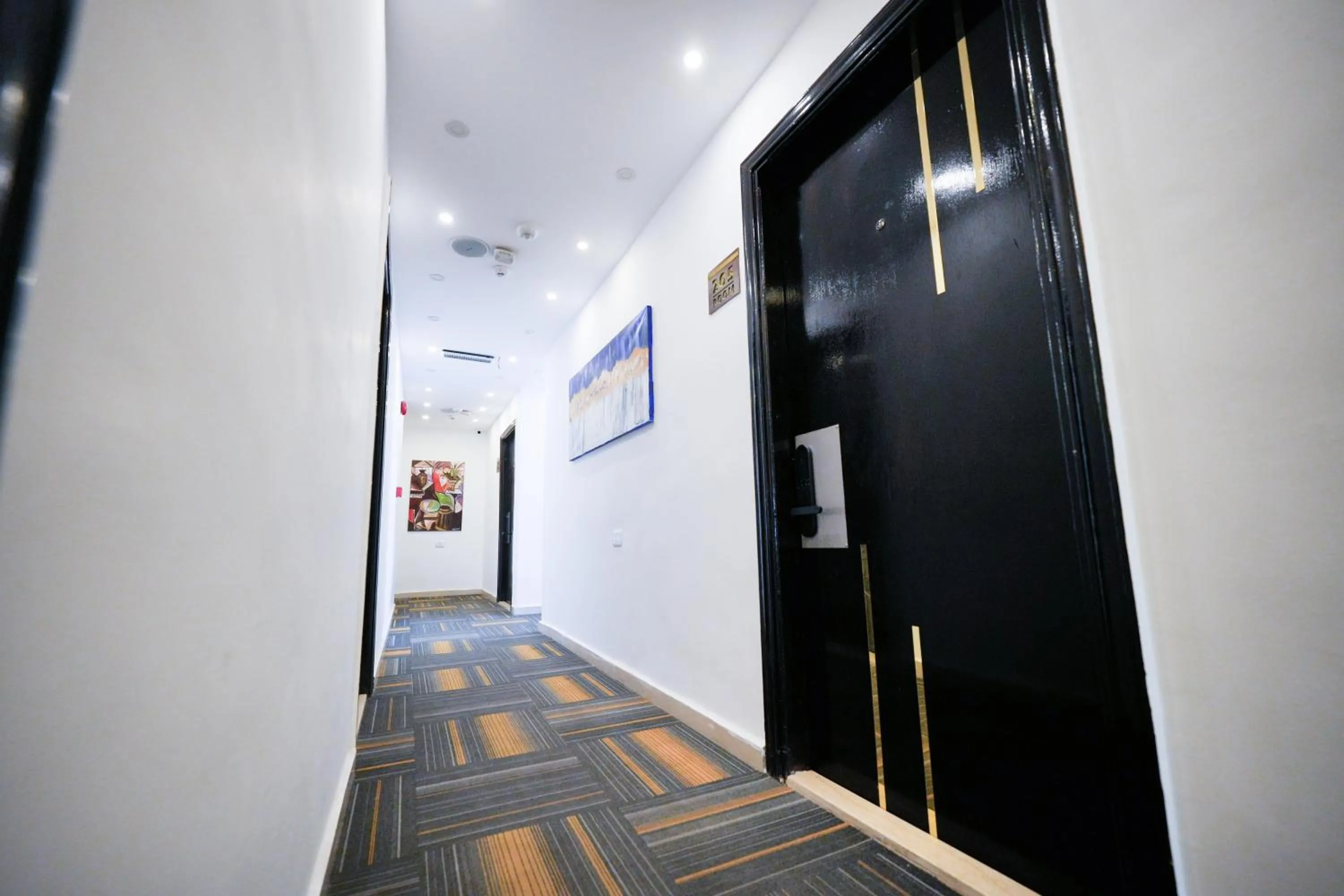 Corner View Hotel