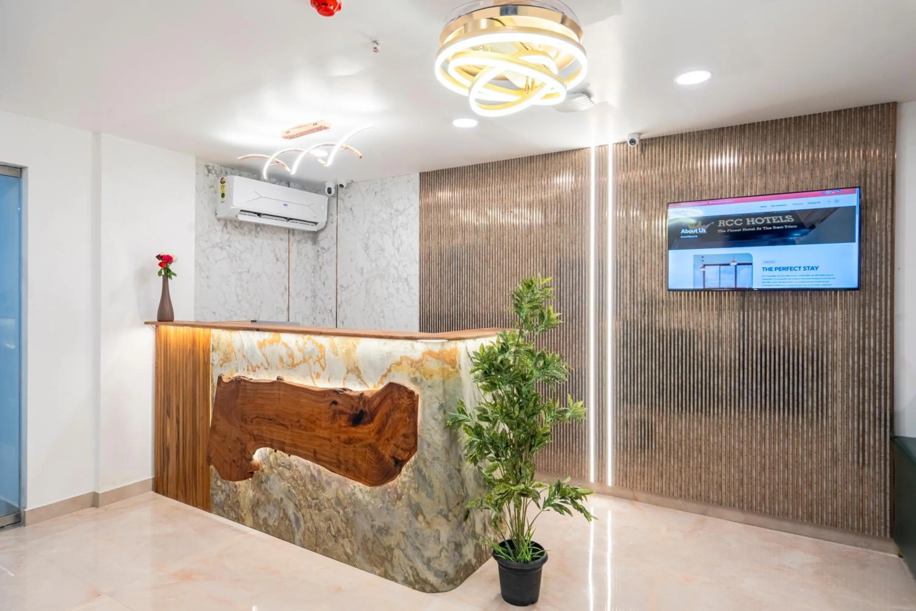 Lobby or reception in Rcc Hotels Gachibowli