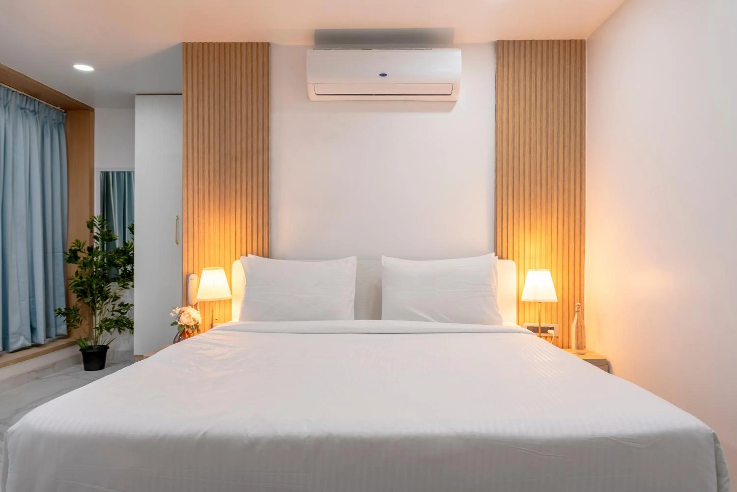Bed in Rcc Hotels Gachibowli