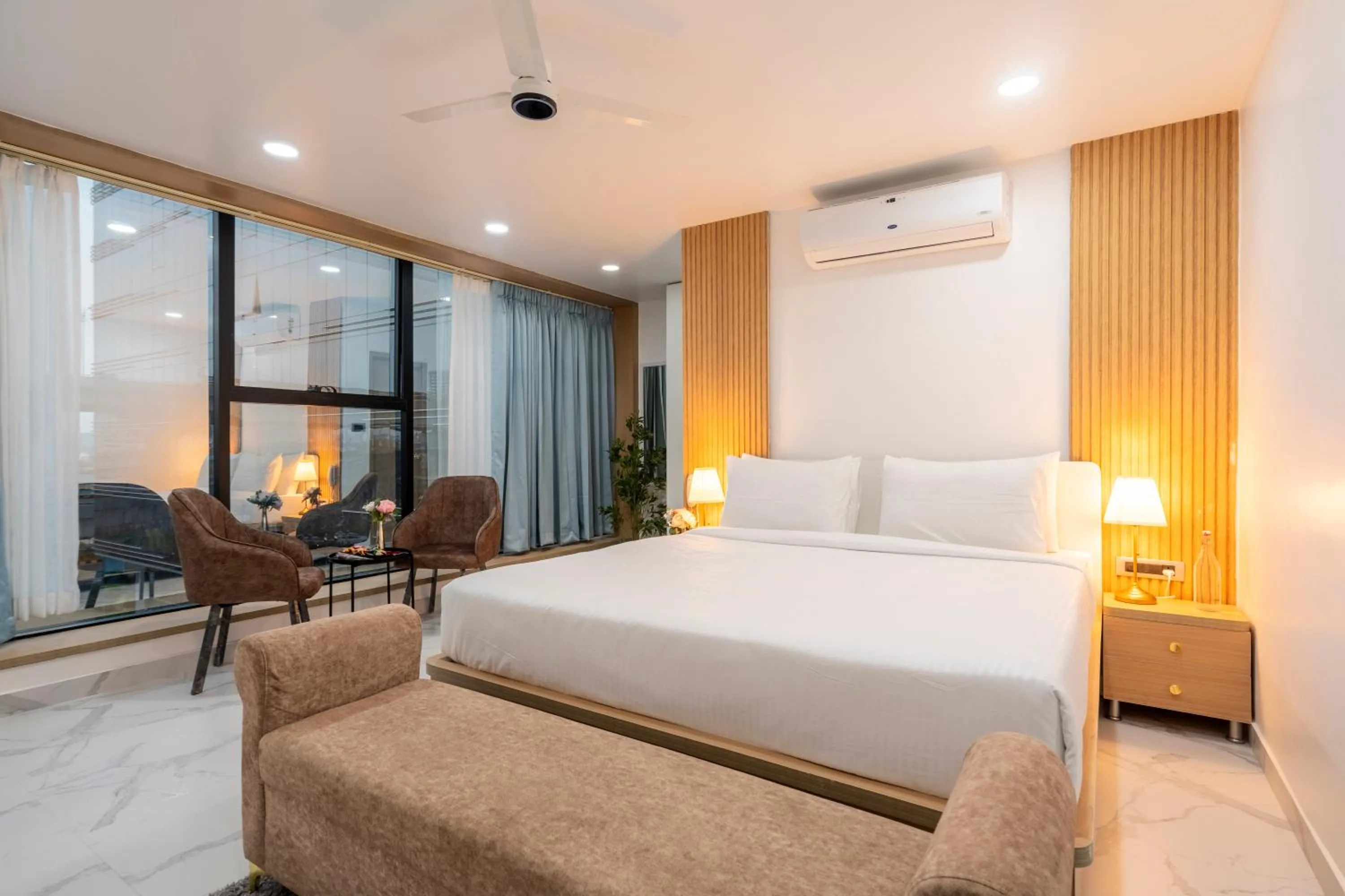 Lobby or reception, Bed in Rcc Hotels Gachibowli