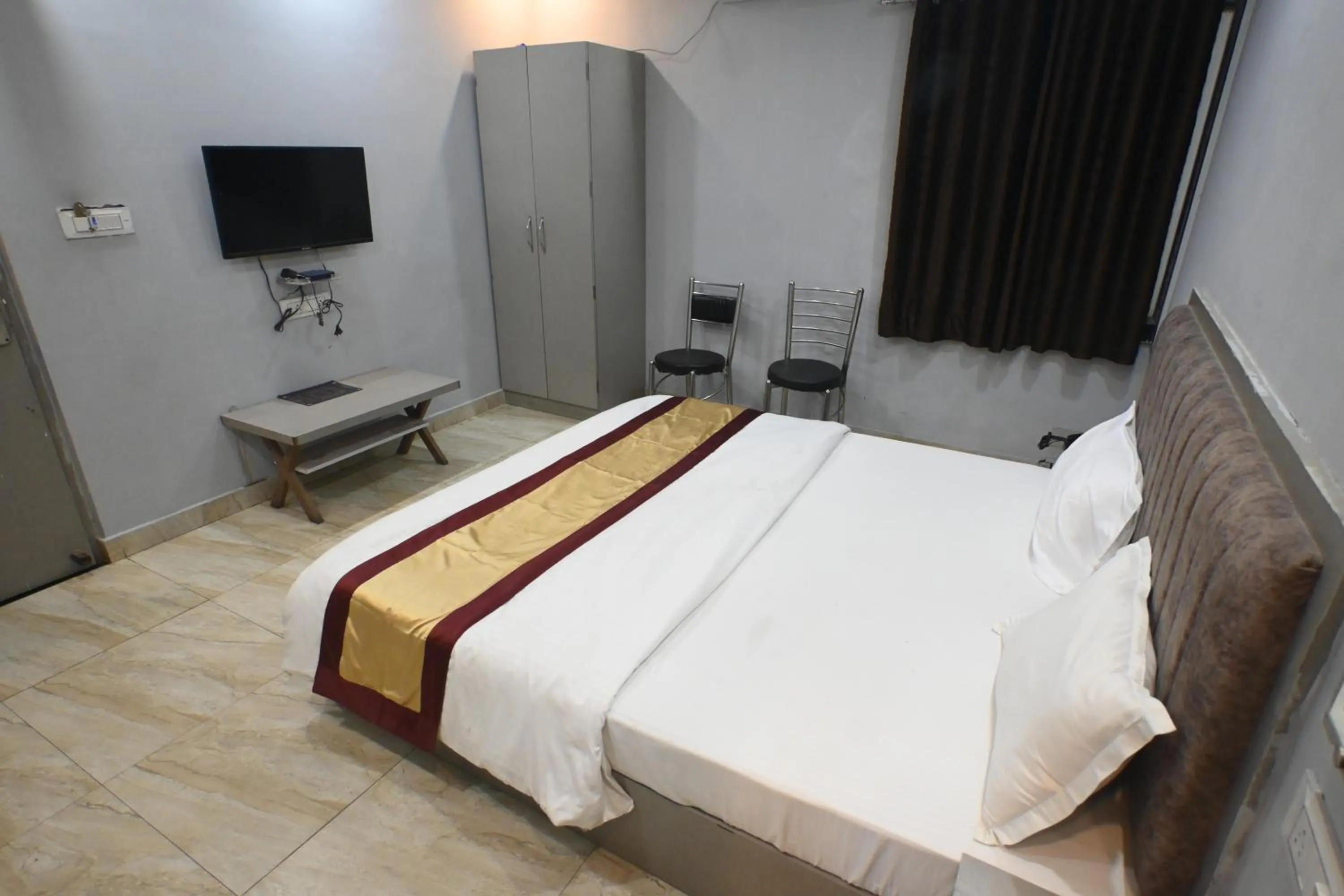 Double Room in Sandhya Paying Guest House
