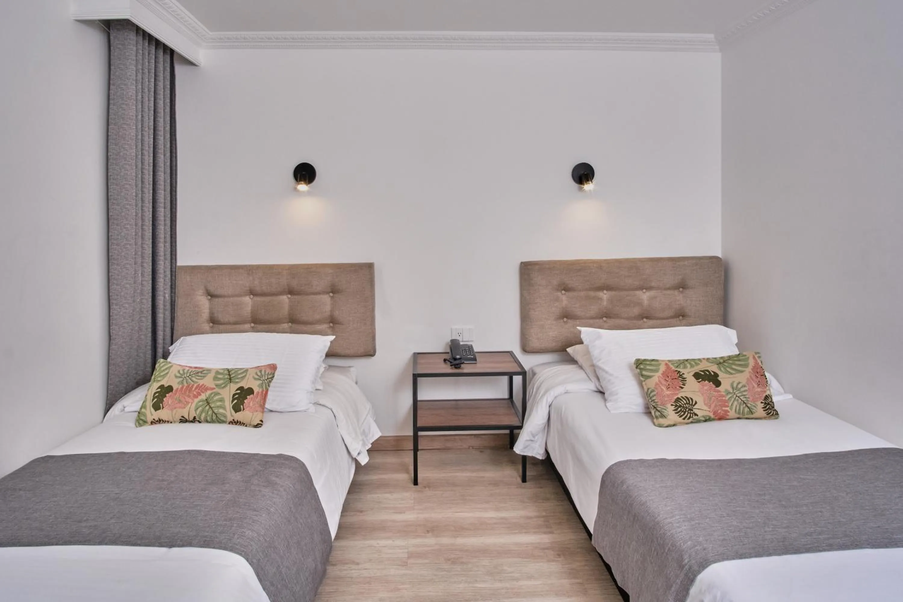 Photo of the whole room, Bed in Hotel Virrey Central