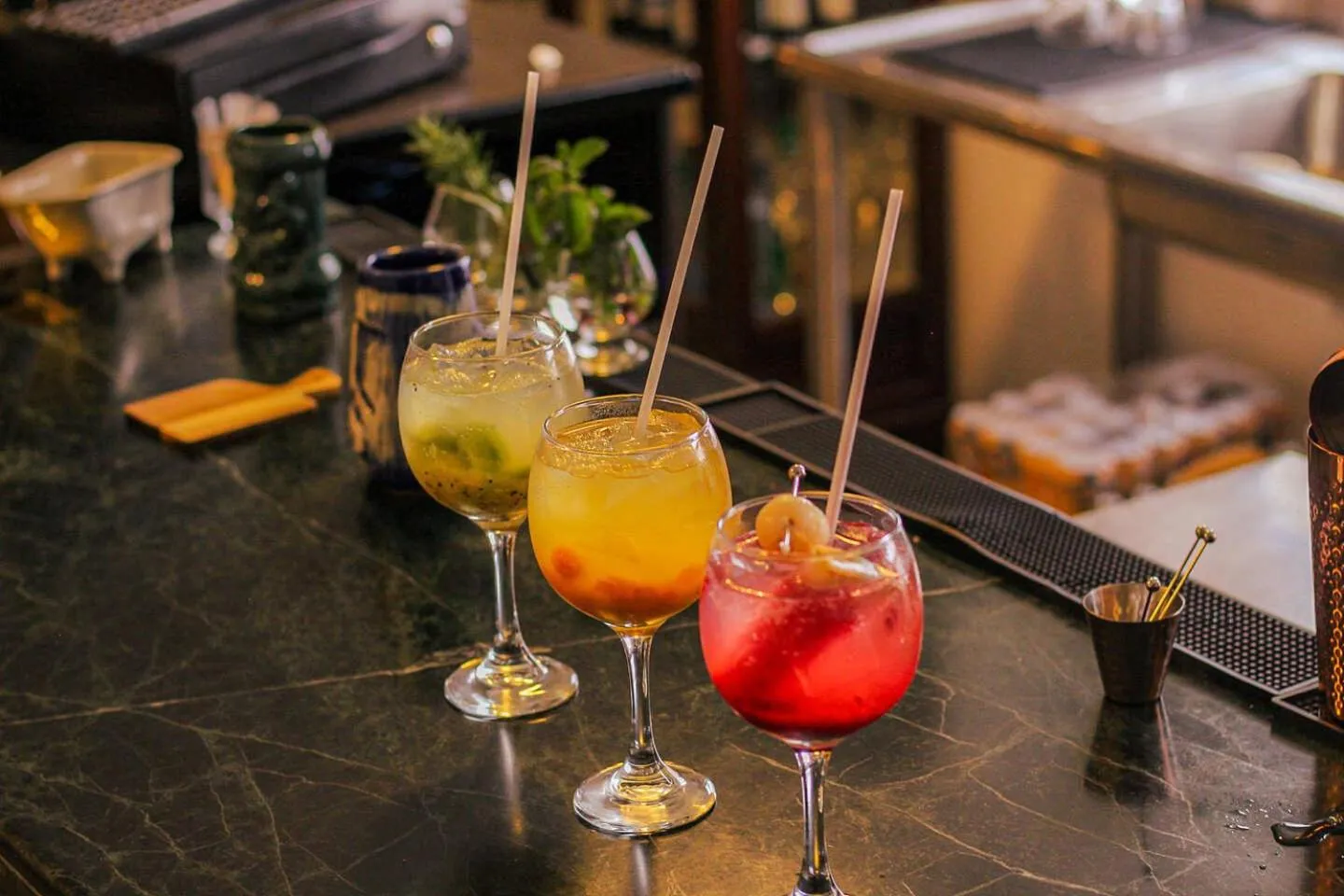 Drinks in Hotel Virrey Central