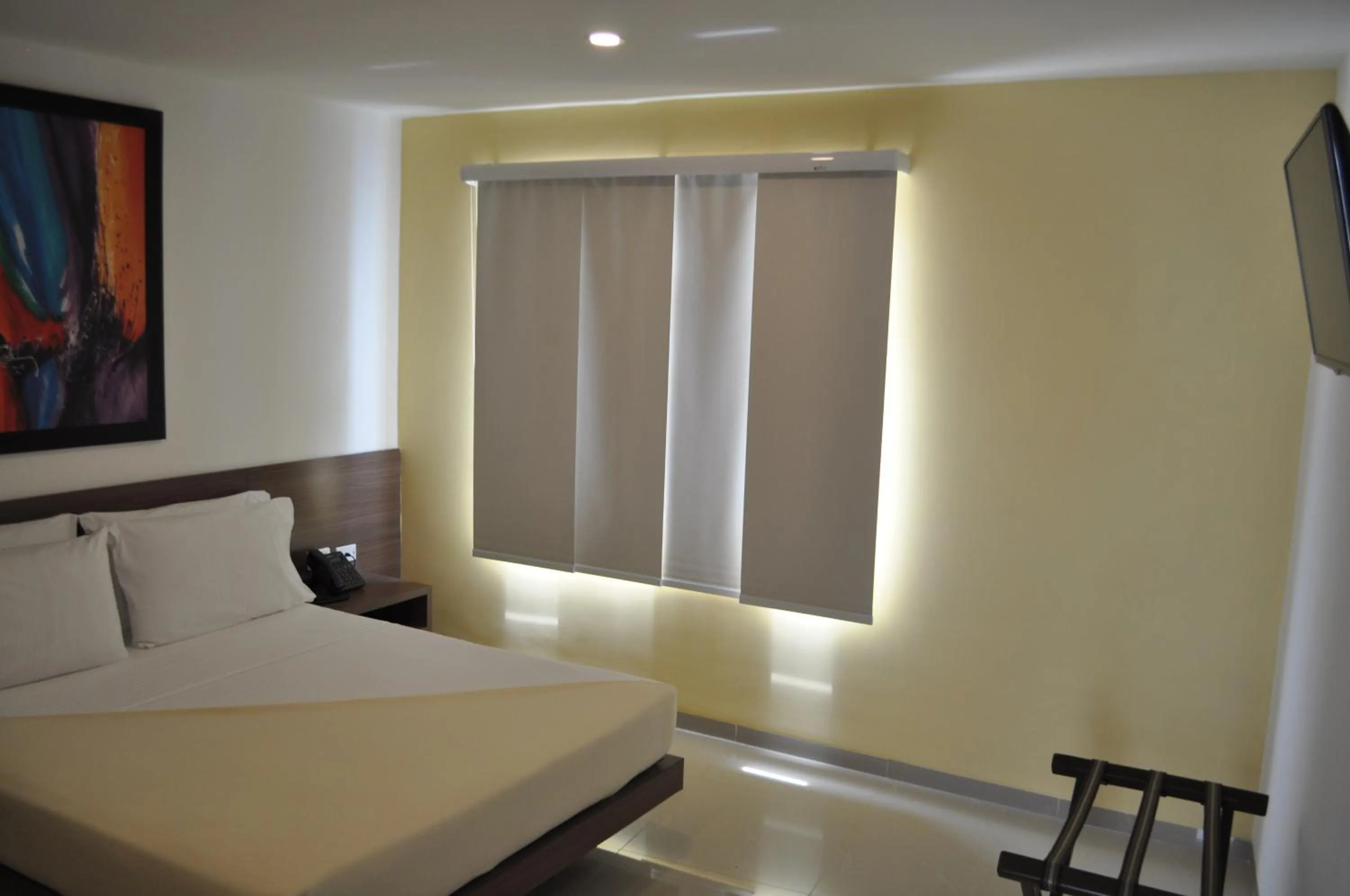 Photo of the whole room, Bed in Hotel Mio Boutique