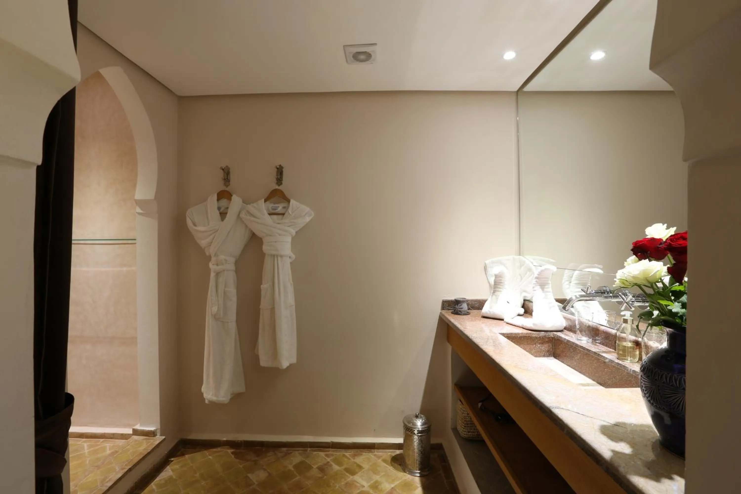 Bathroom in Riad Enchanté