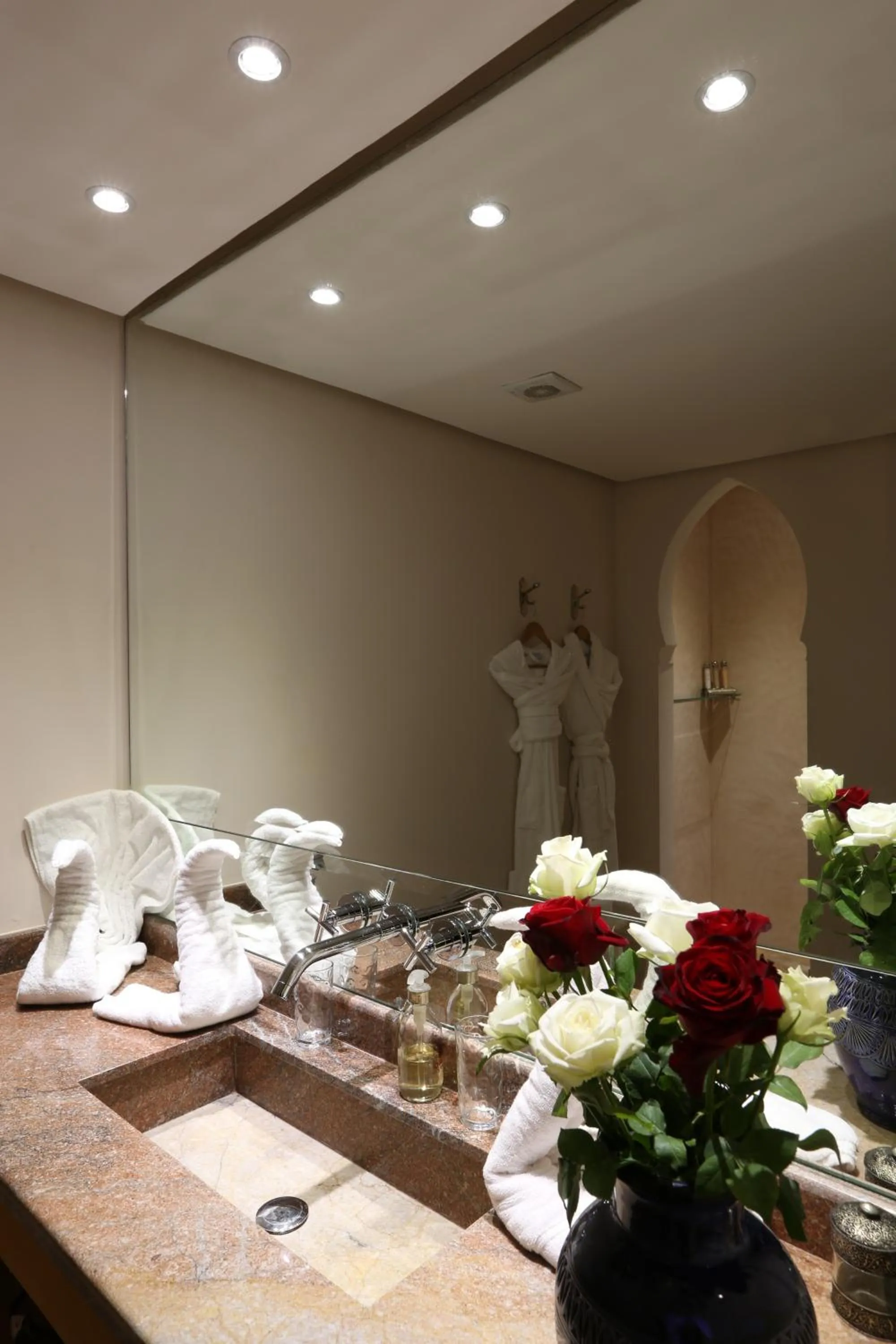 Bathroom in Riad Enchanté