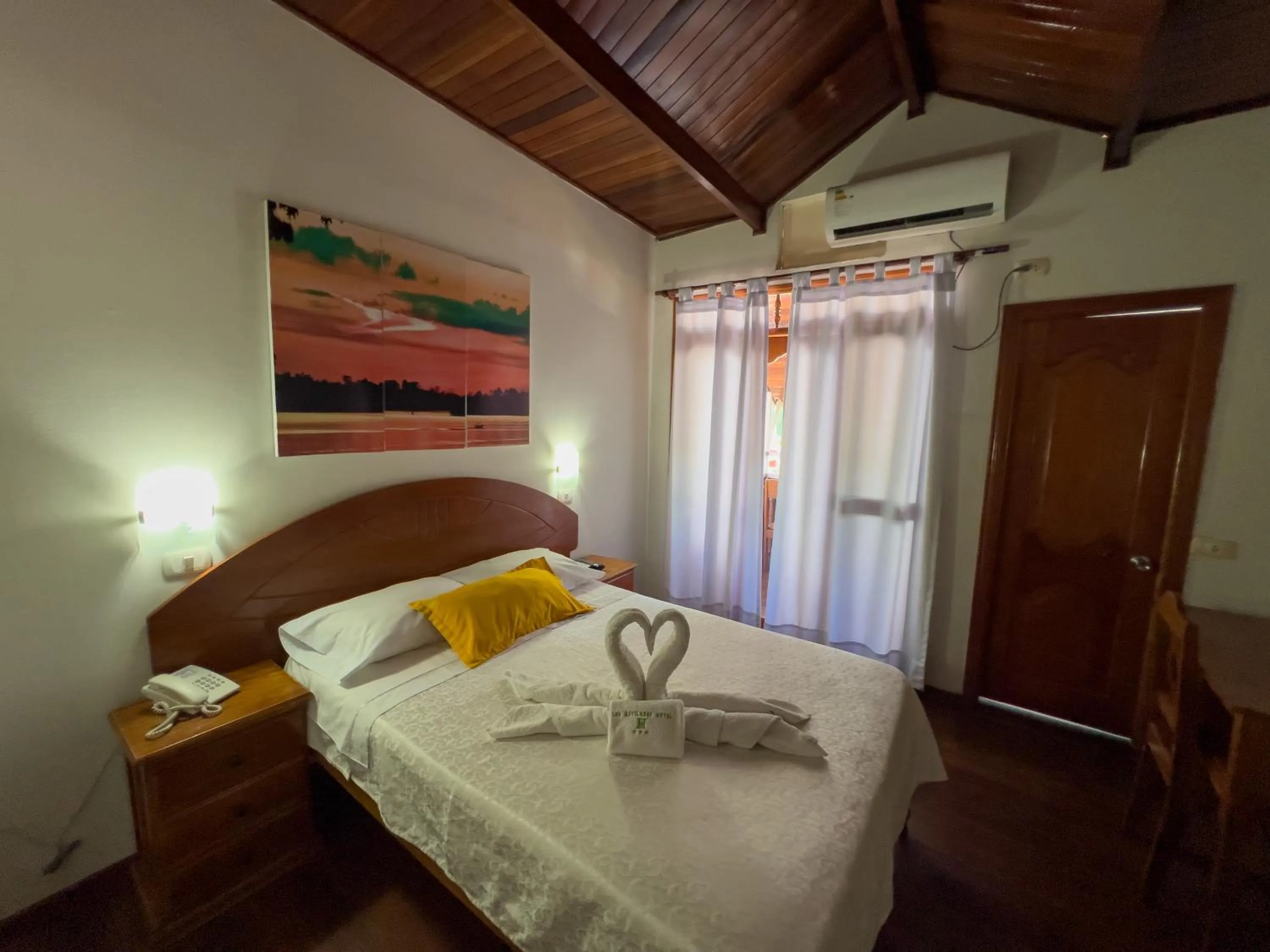 Bed in Los Gavilanes Hotel