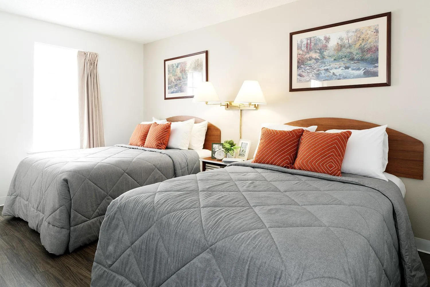 Bed in InTown Suites Extended Stay San Antonio TX - Nacogdoches Road