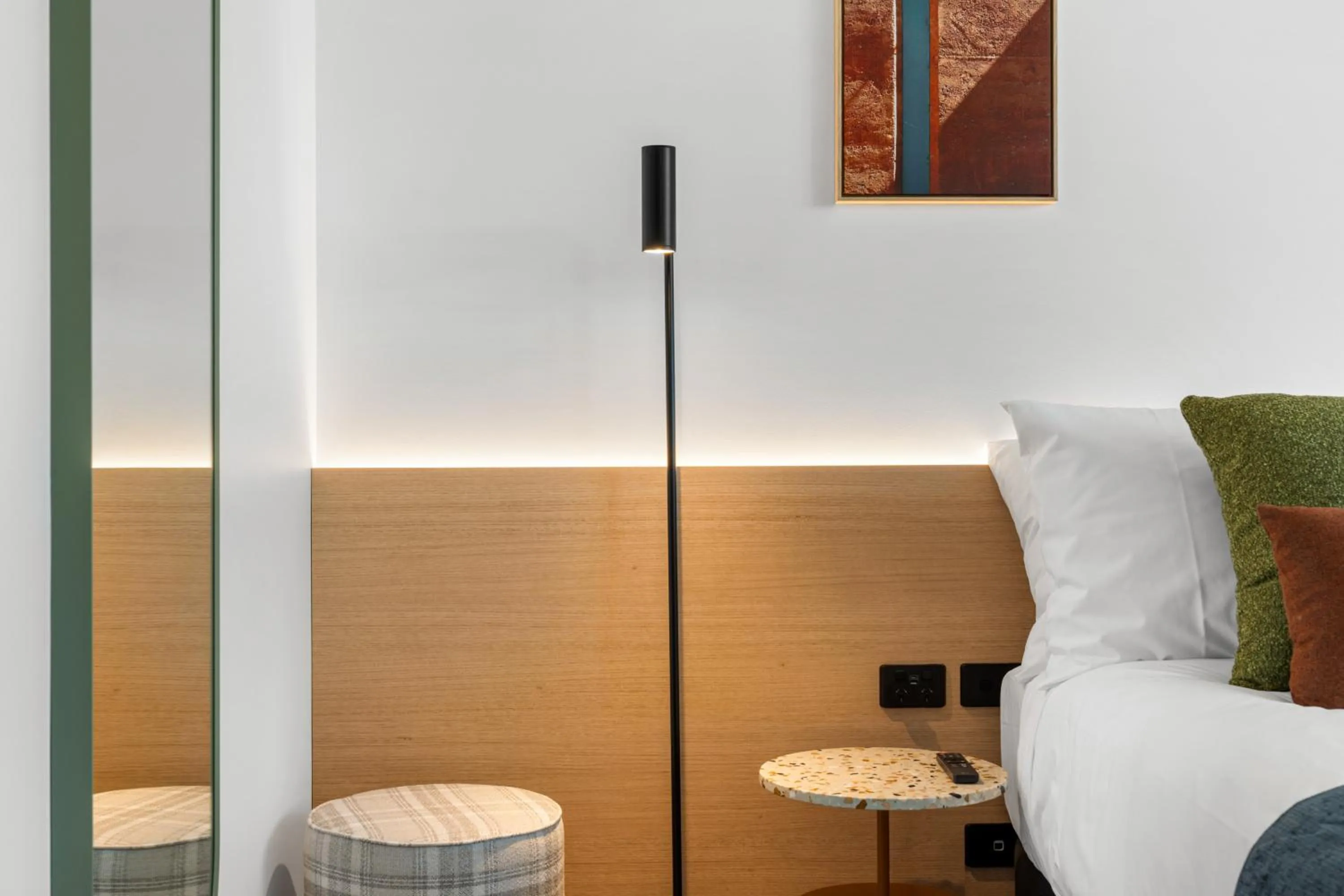 Bedroom, Bed in Urban Rest Hackney Hotel