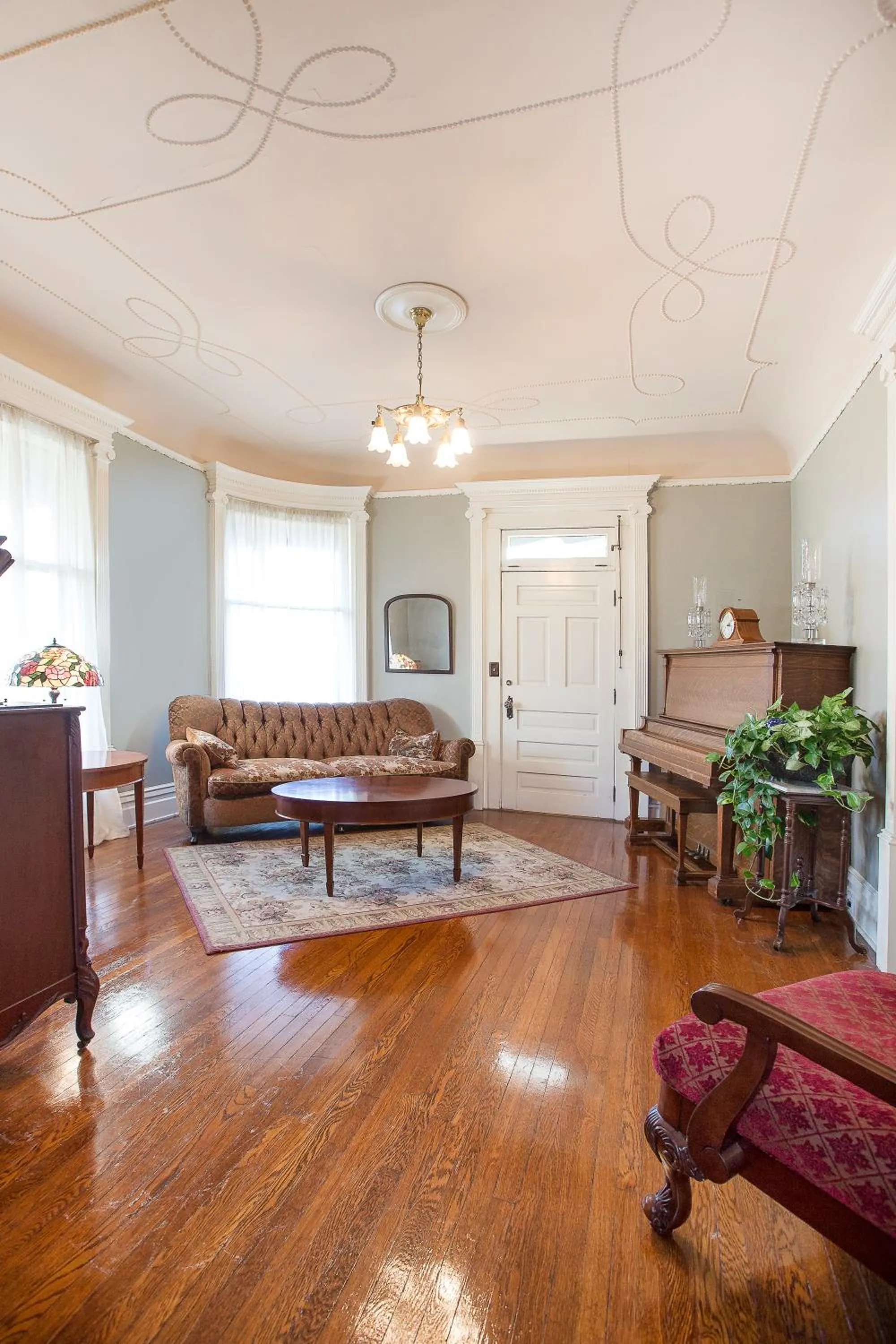 Seating area in Market Street Inn