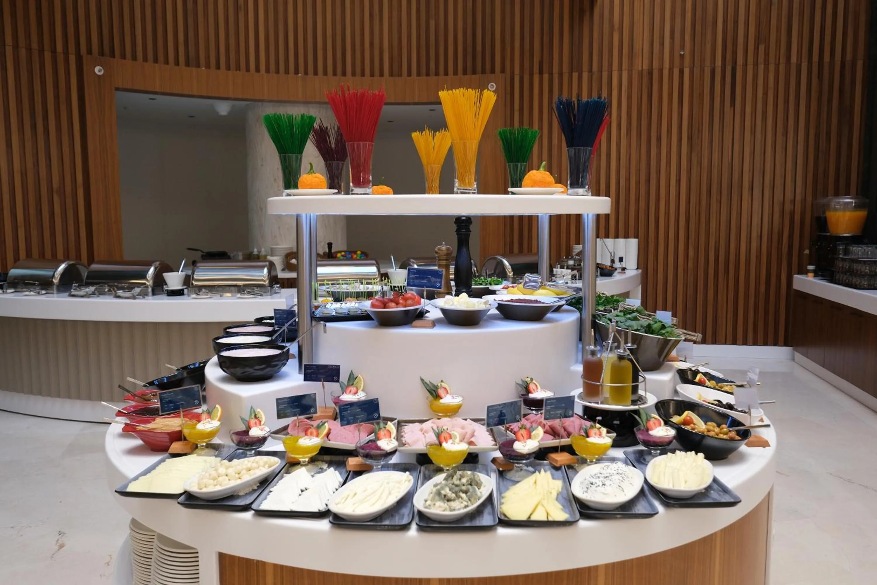 Restaurant/places to eat in Park Dedeman Konya