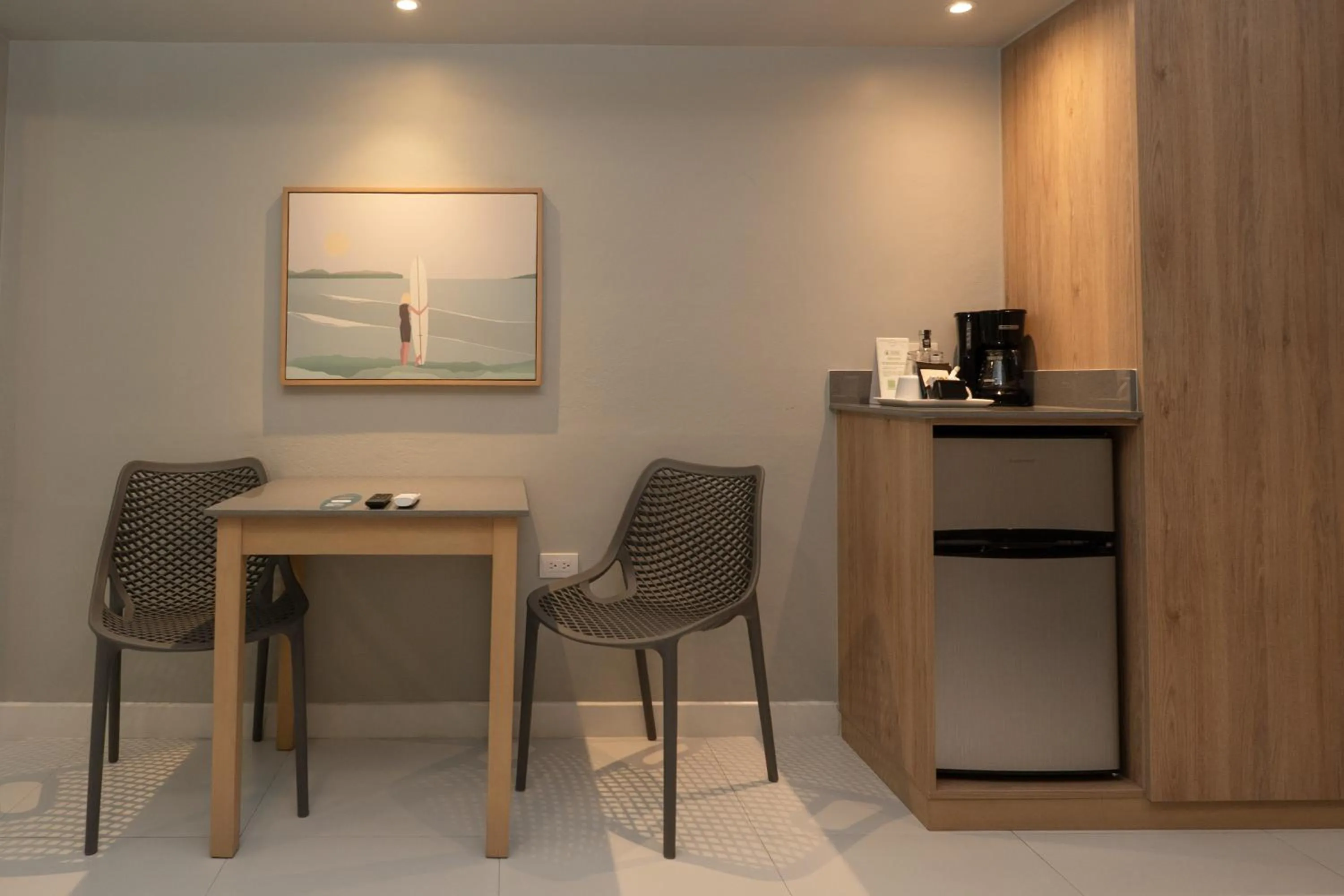 minibar in Hotel Roca Sunzal