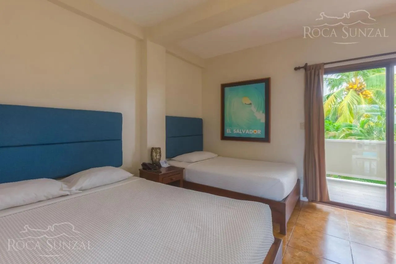 Bed in Hotel Roca Sunzal