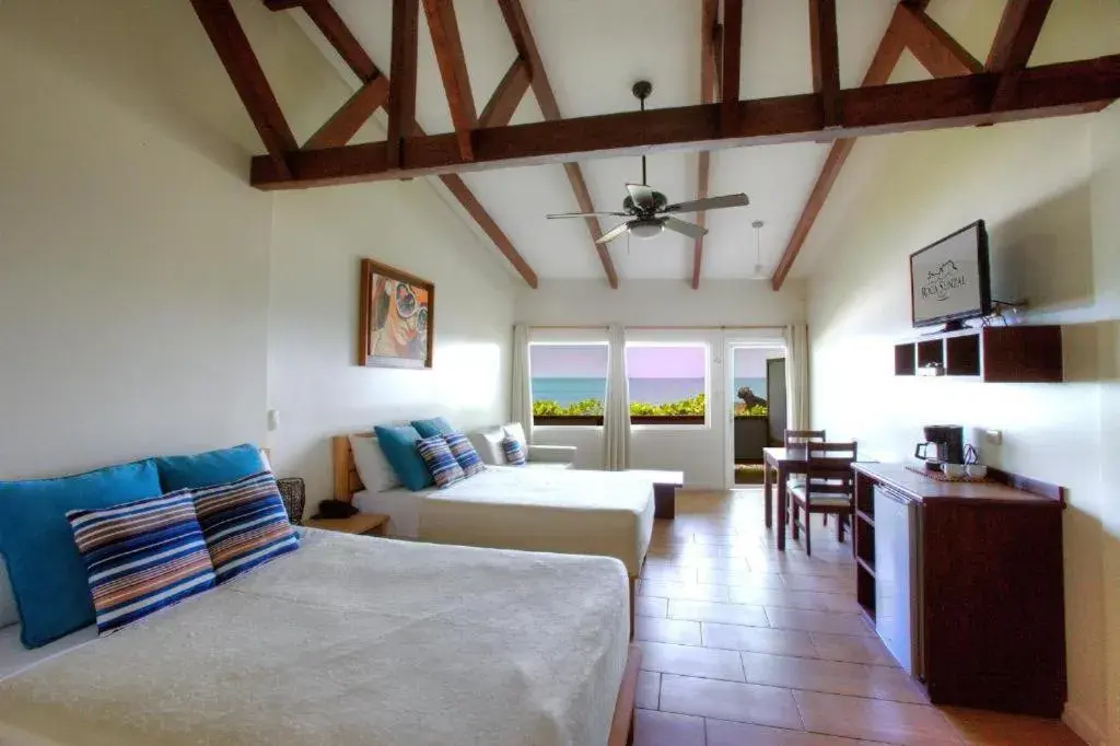 Double Room with Sea View in Hotel Roca Sunzal Double Room with Sea View in Hotel Roca Sunzal