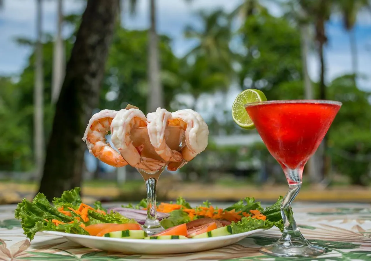 Food in Hotel Manuel Antonio