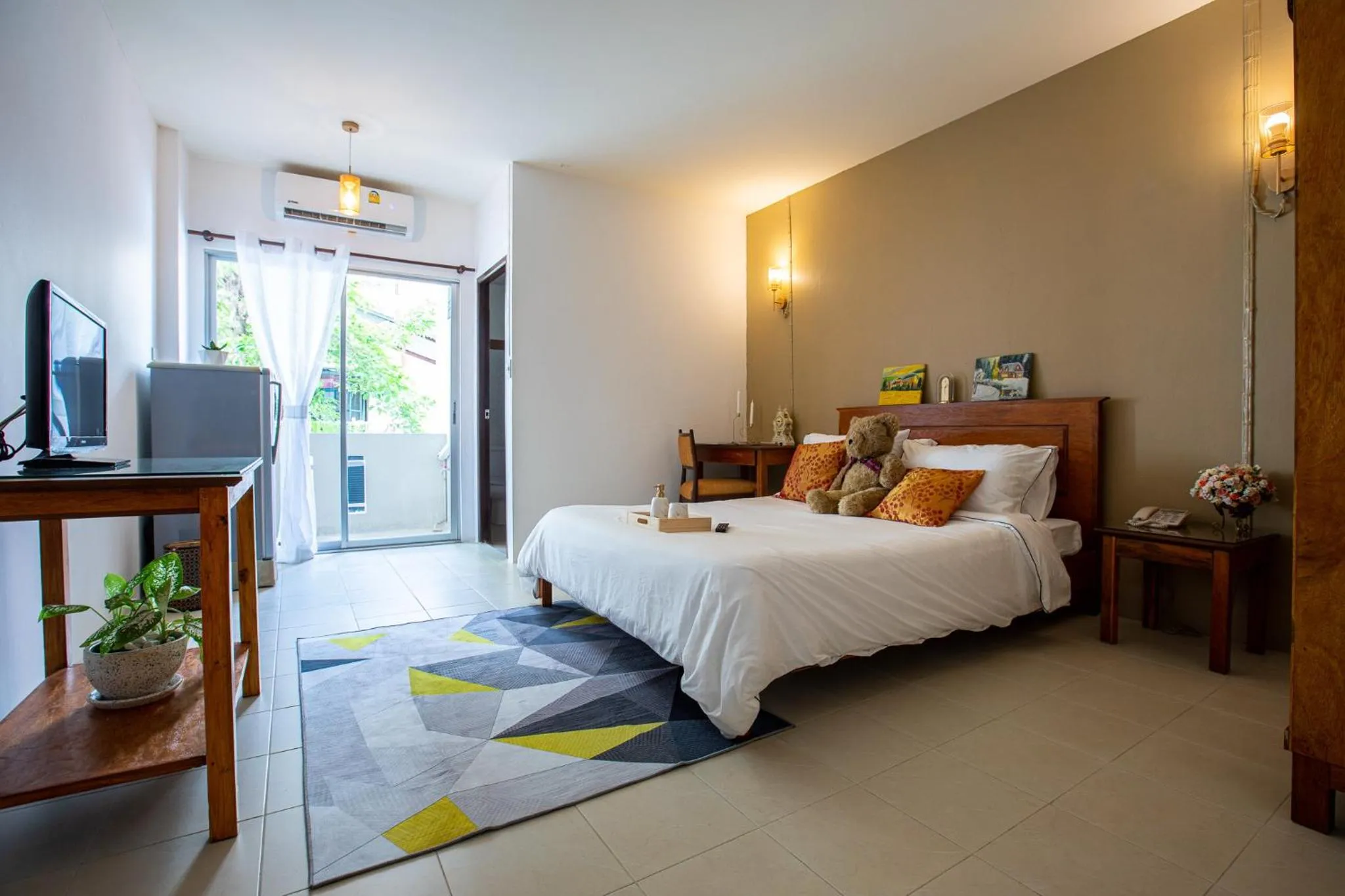 Bedroom, Bed in Thanaree place