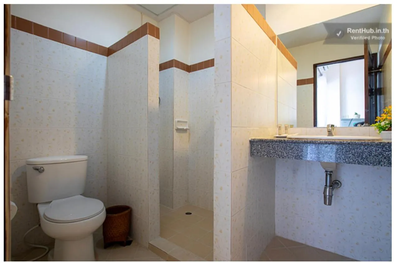 Bathroom in Thanaree place