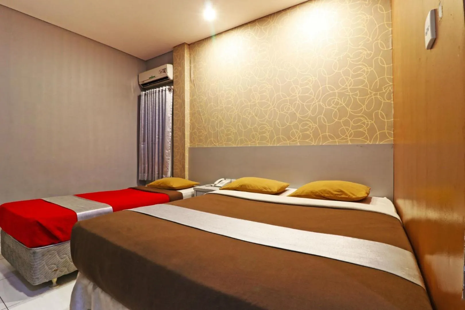 Bedroom in Eve Hotel