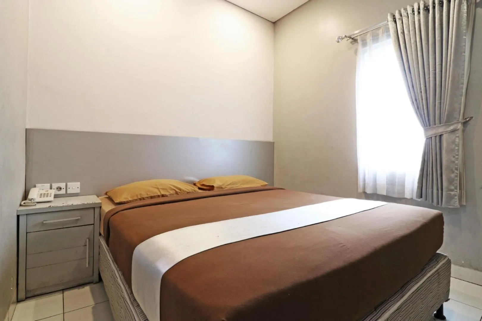 Bedroom in Eve Hotel