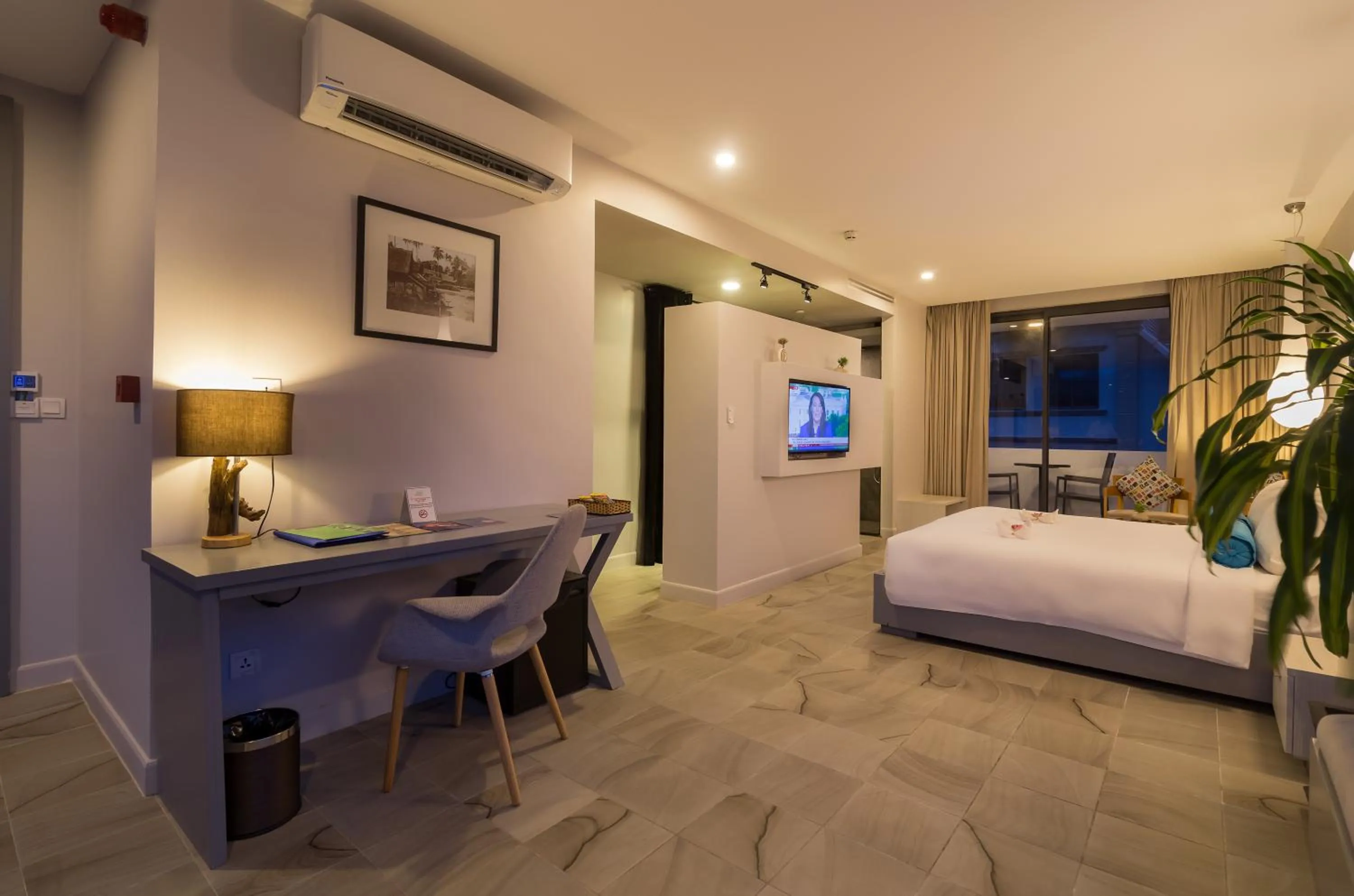 Photo of the whole room, Bed in Damrei Angkor Hotel