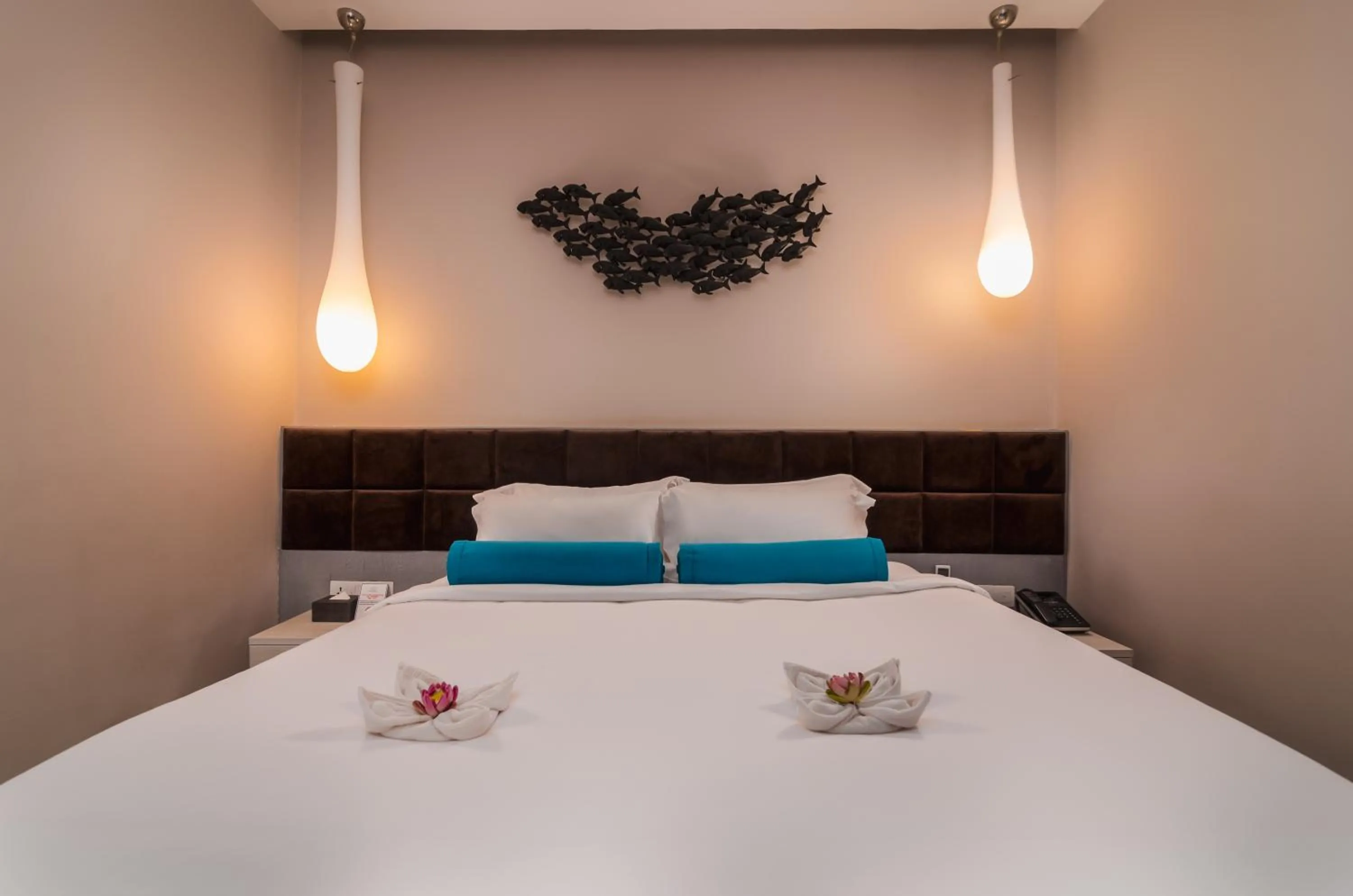 Photo of the whole room, Bed in Damrei Angkor Hotel