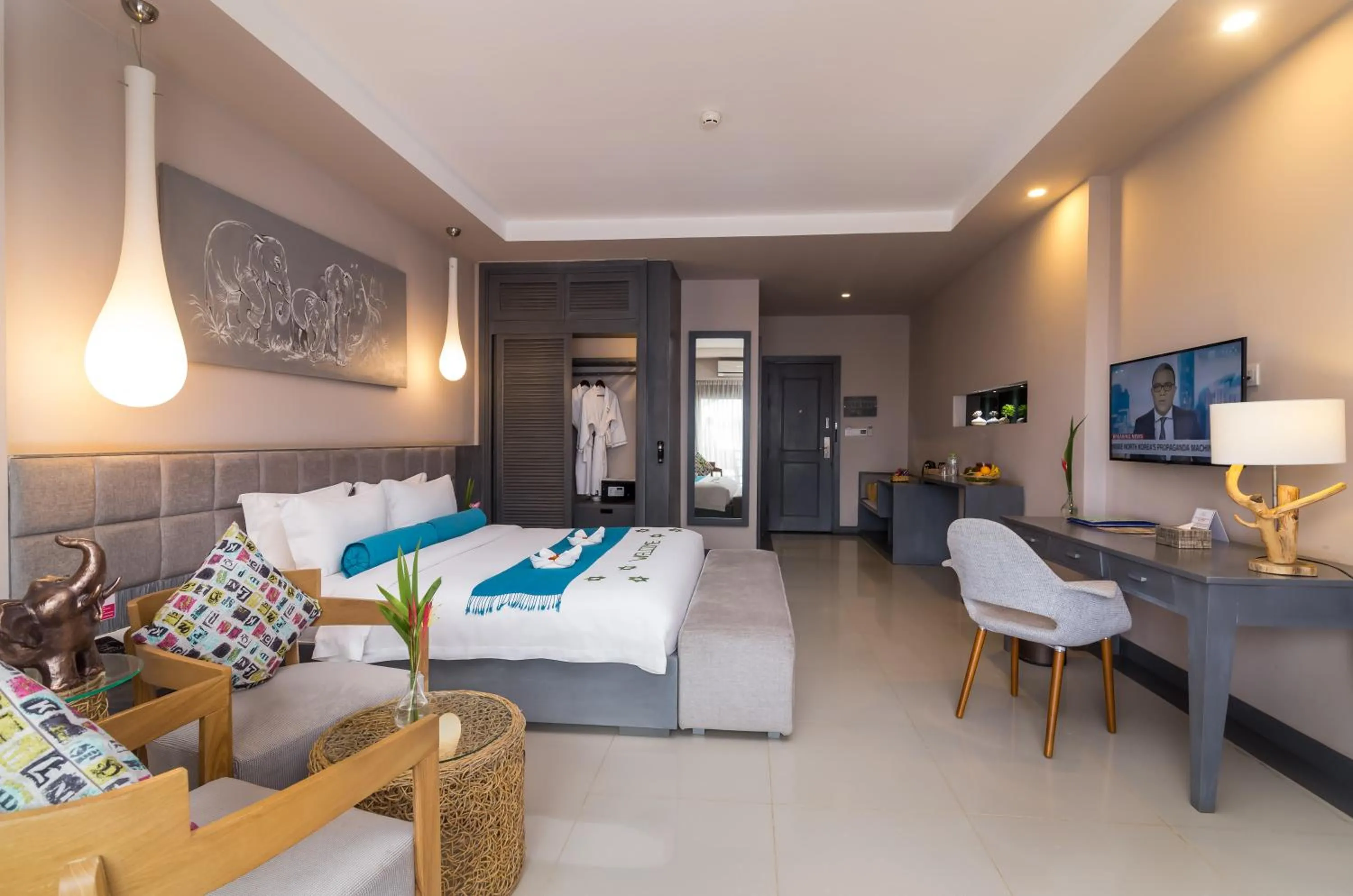 Photo of the whole room, Bed in Damrei Angkor Hotel