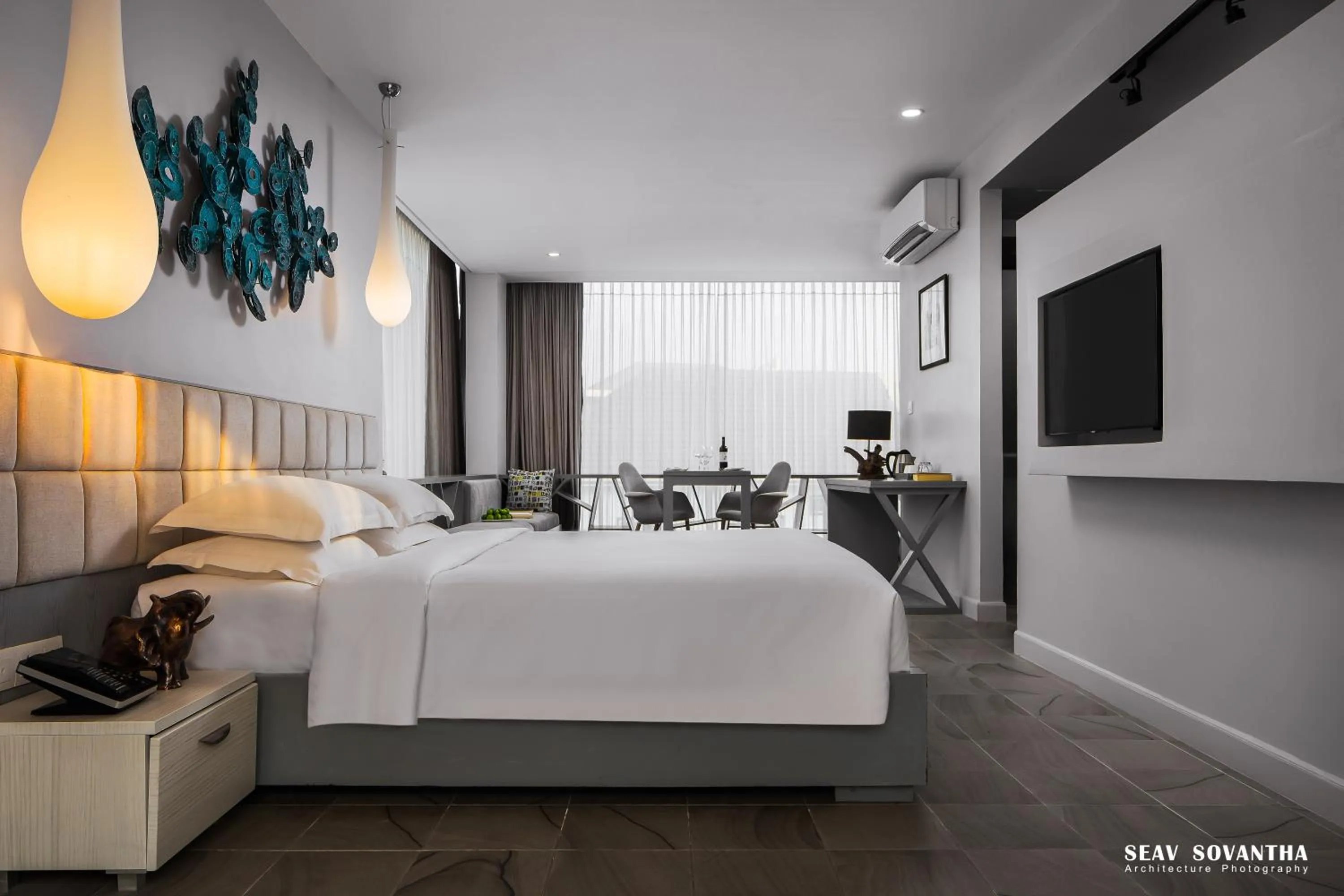 Photo of the whole room, Bed in Damrei Angkor Hotel