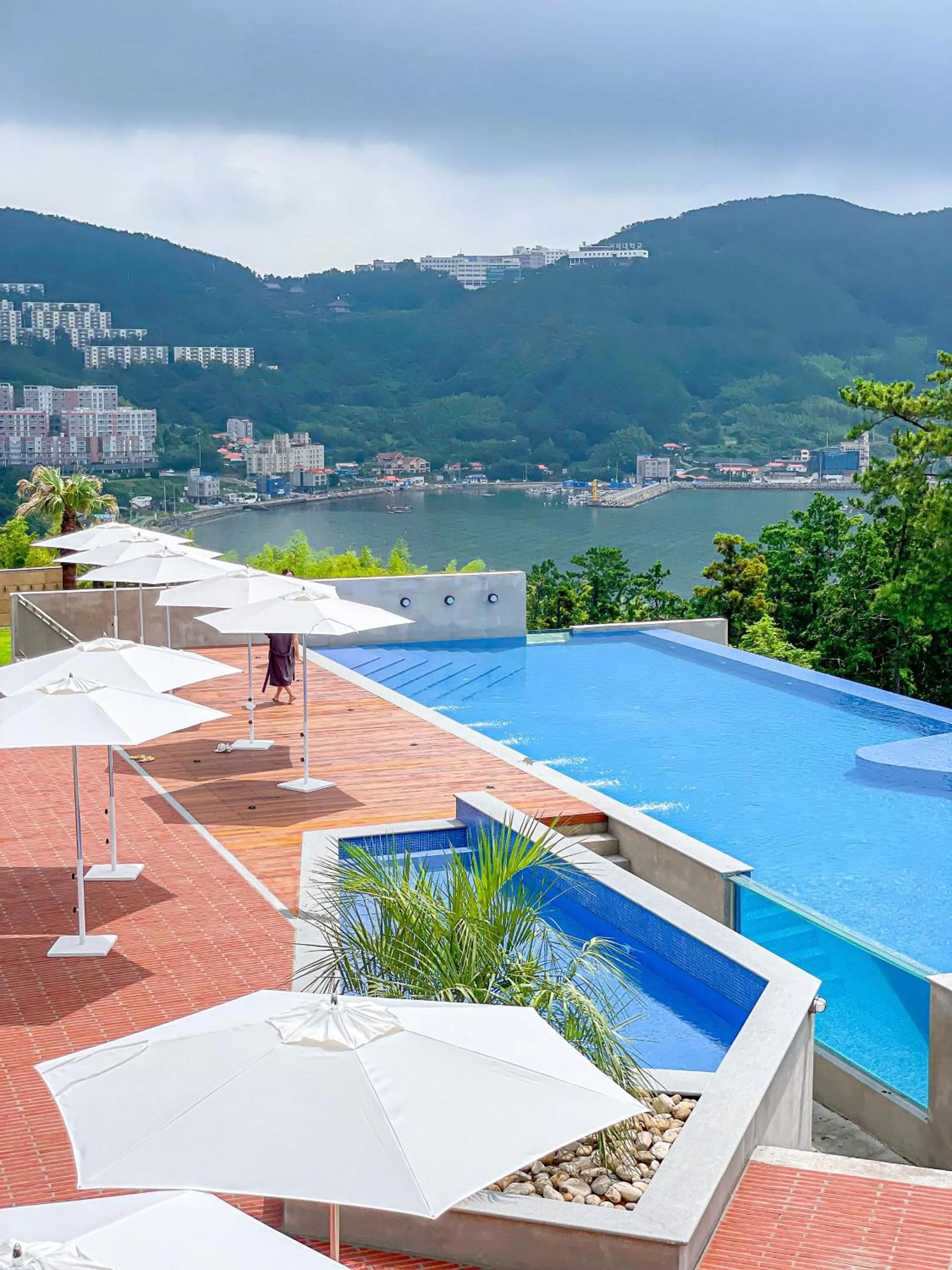 Swimming pool in Hotel SANG SANG & Private SANG SANG POOL VILLA