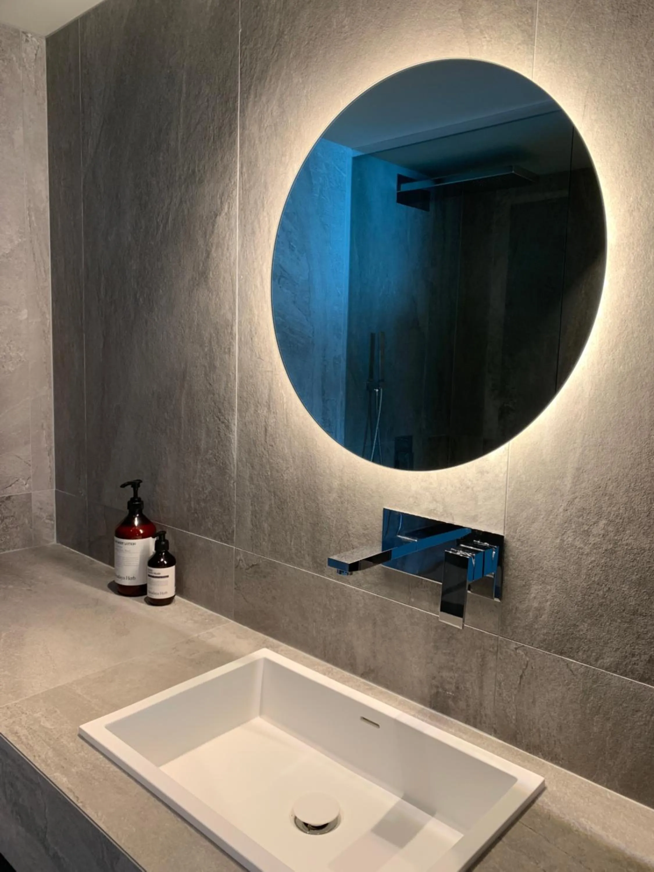 Bathroom in Hotel SANG SANG & Private SANG SANG POOL VILLA