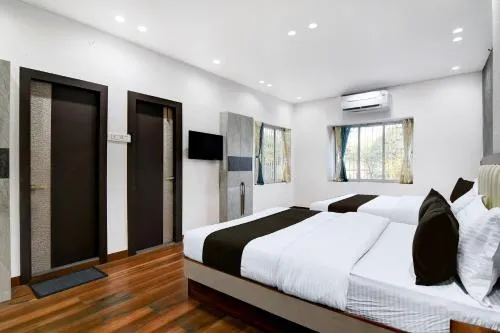 Super Hotel O Aditi Guest House